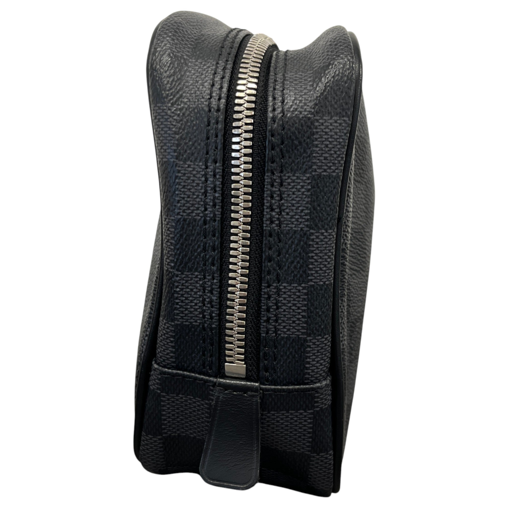 Men's Damier Graphite Gm Toiletry Bag Black