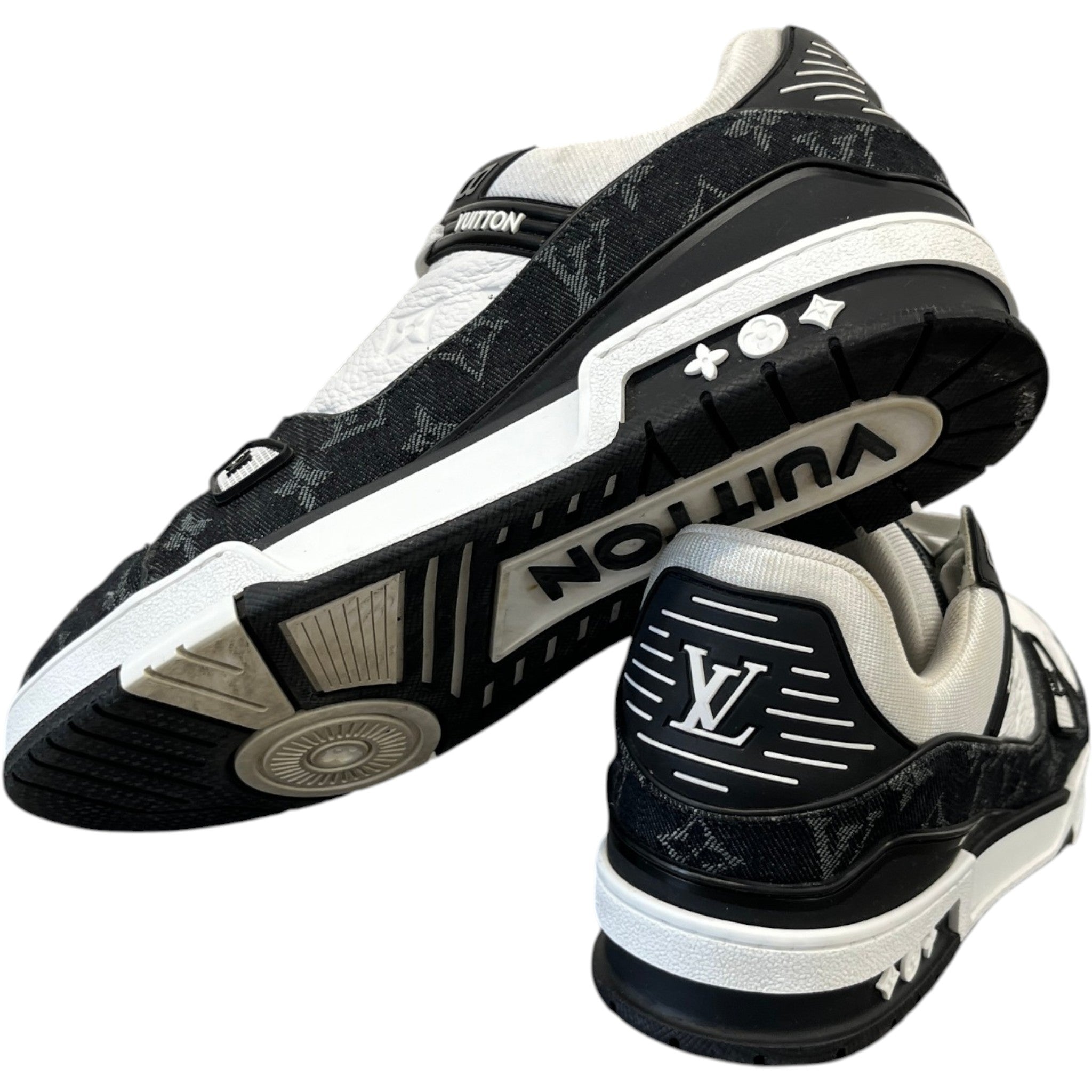 Men's Lv Low Trainers Black Size EU 43.5 / UK 9.5