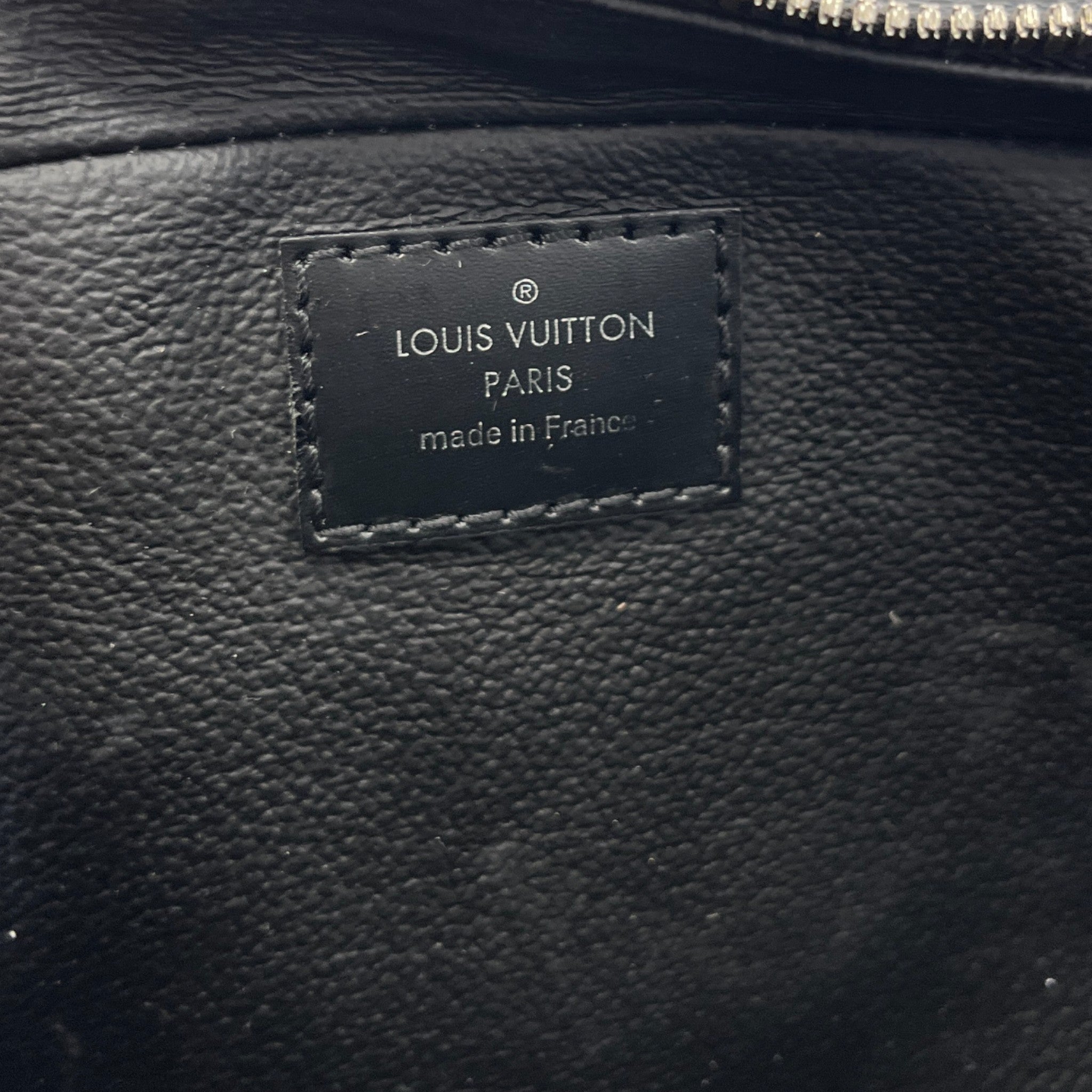 Men's Damier Graphite Gm Toiletry Bag Black