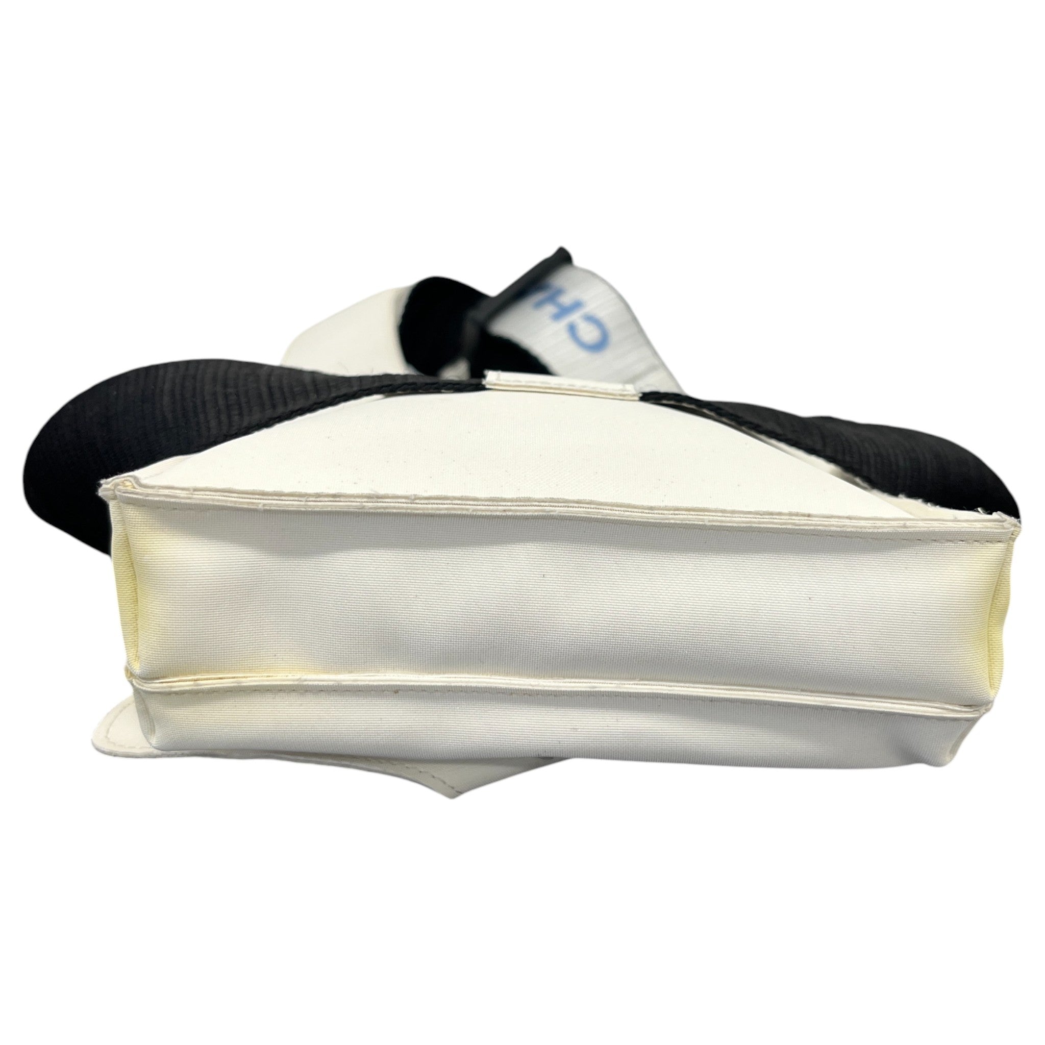 Women's Vintage Nylon Logo Strap Belt Bag Cream