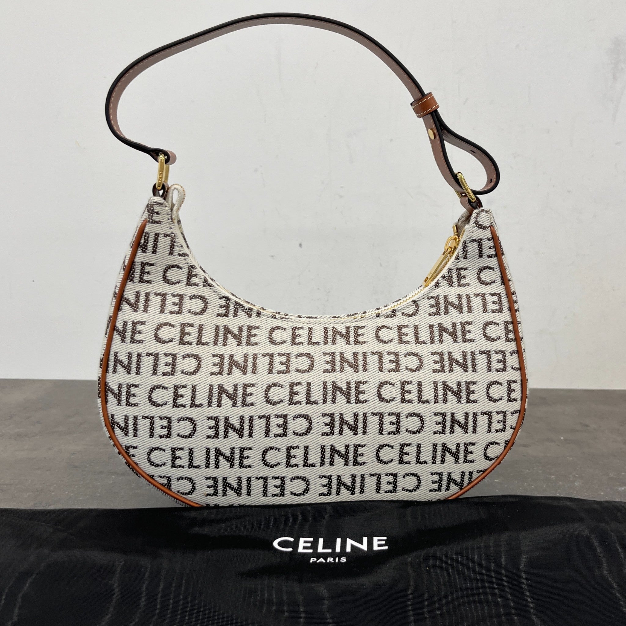 Women's Ava Textile Celine All Over Handbag Tan