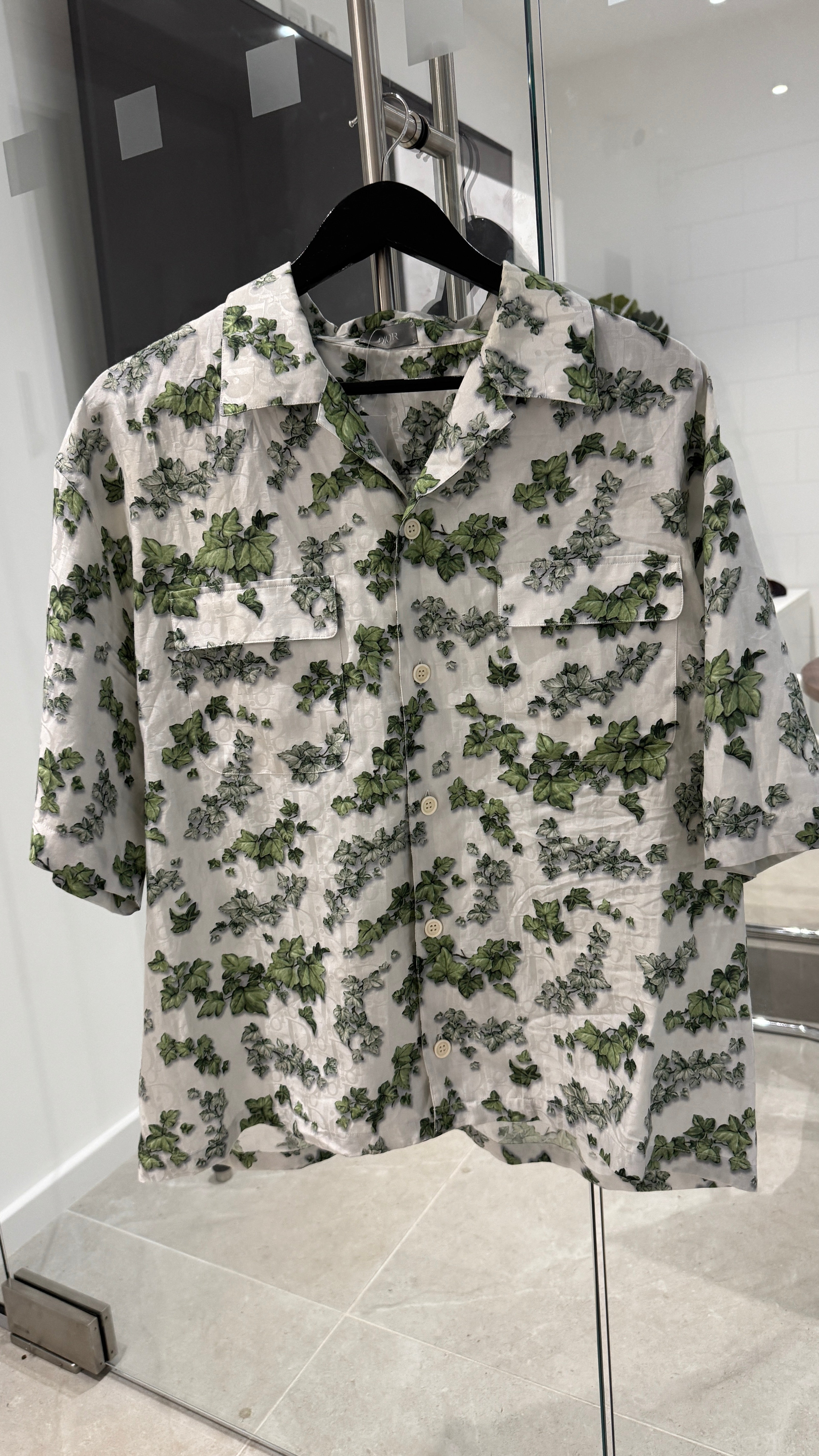 Men's Amoako Boafo Oblique Leaf Short Sleeve Shirt Grey Size L