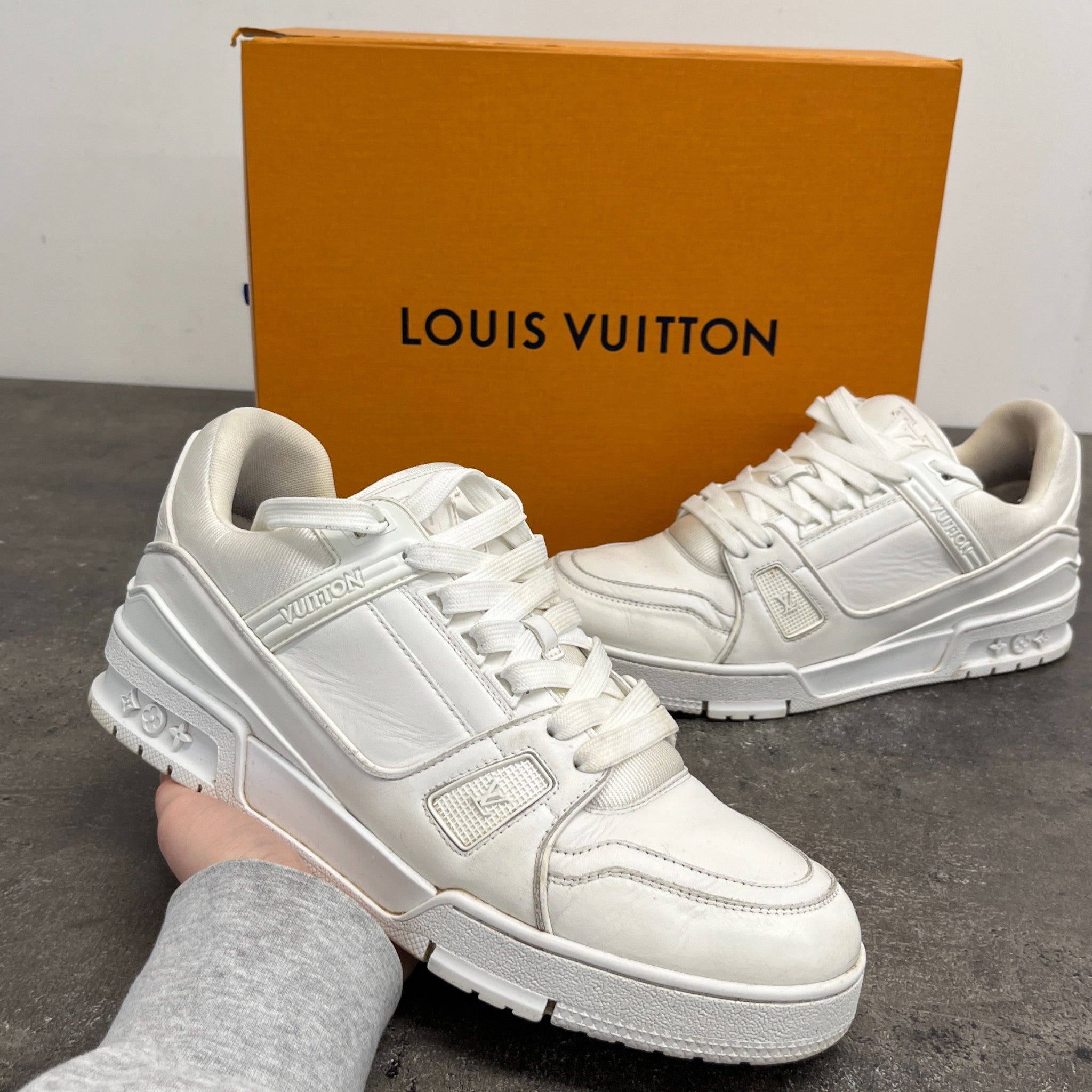 Men's Lv Low Trainers White Size EU 42 / UK 8