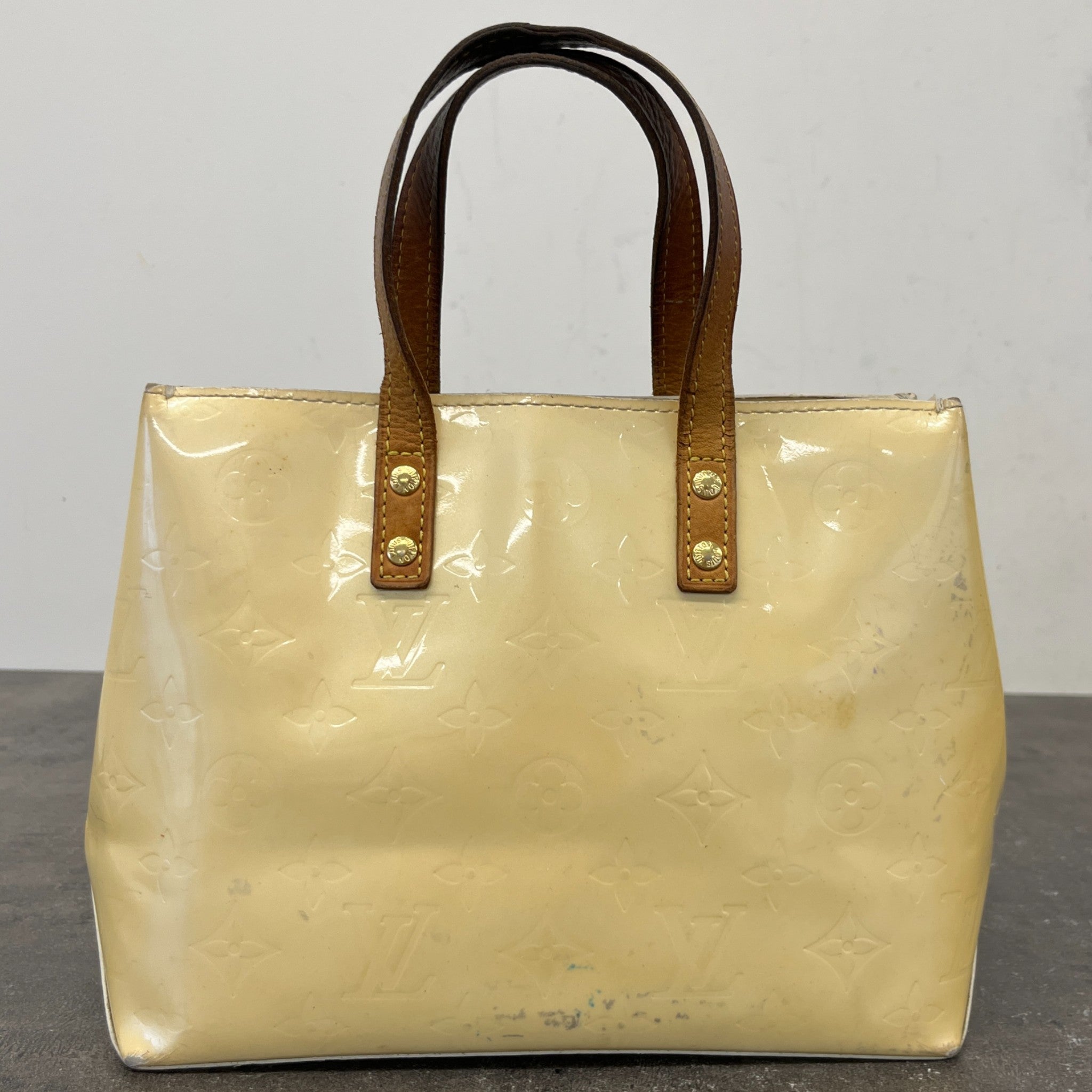Women's Monogram Vernis Reade Pm Handbag Beige