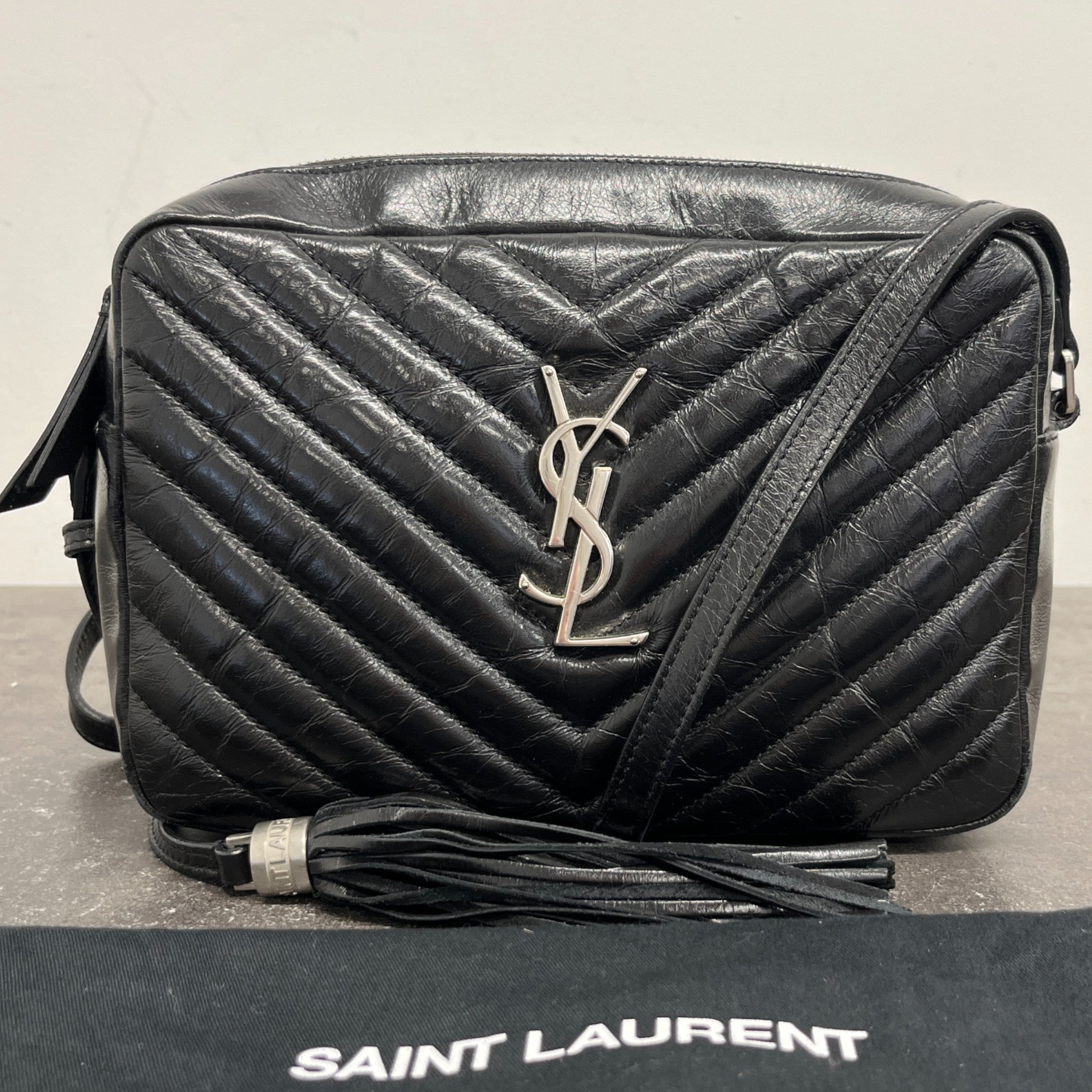 Women's Lou Matelasse Camera Handbag Black