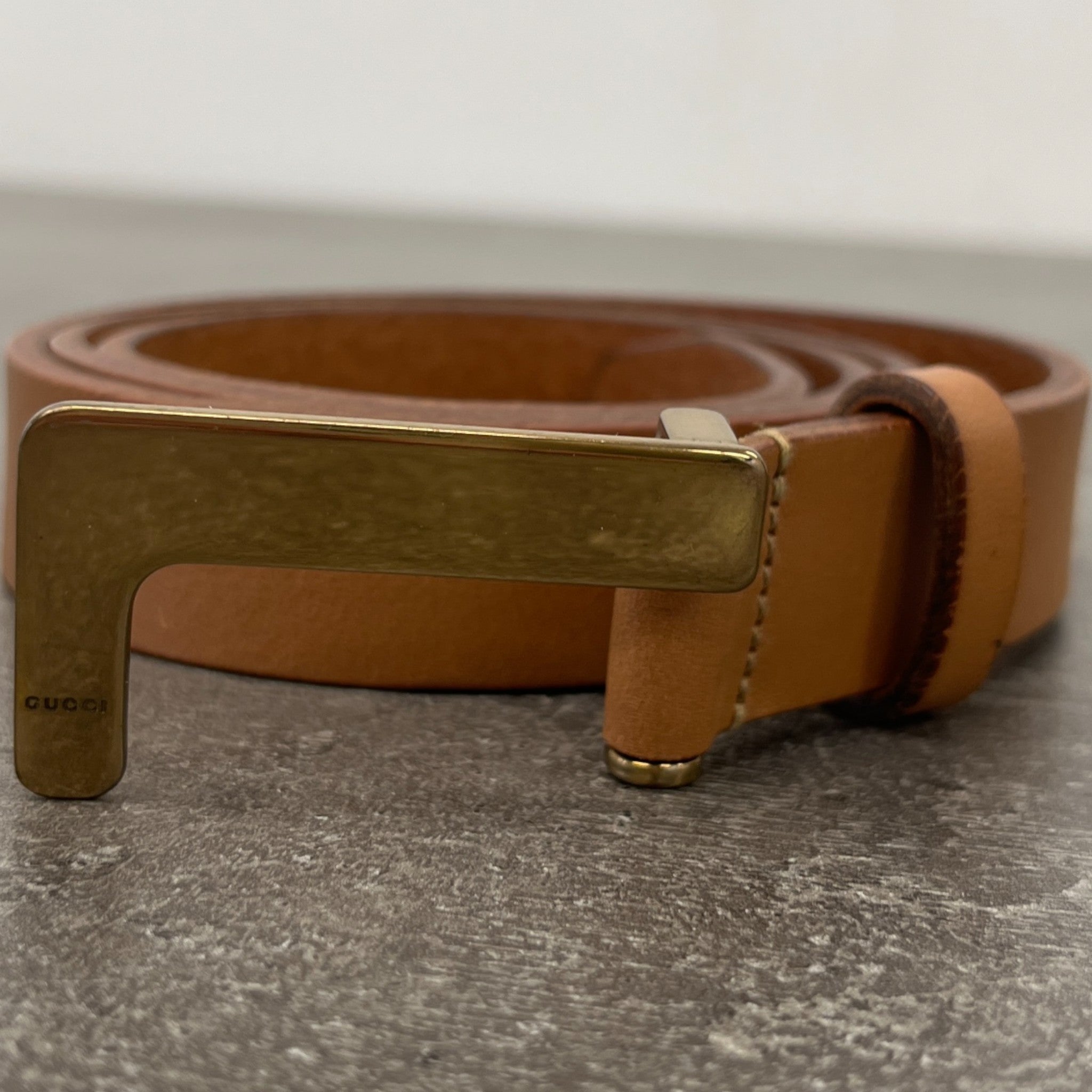 Men's Engraved Logo Belt Brown Size Waist 30"