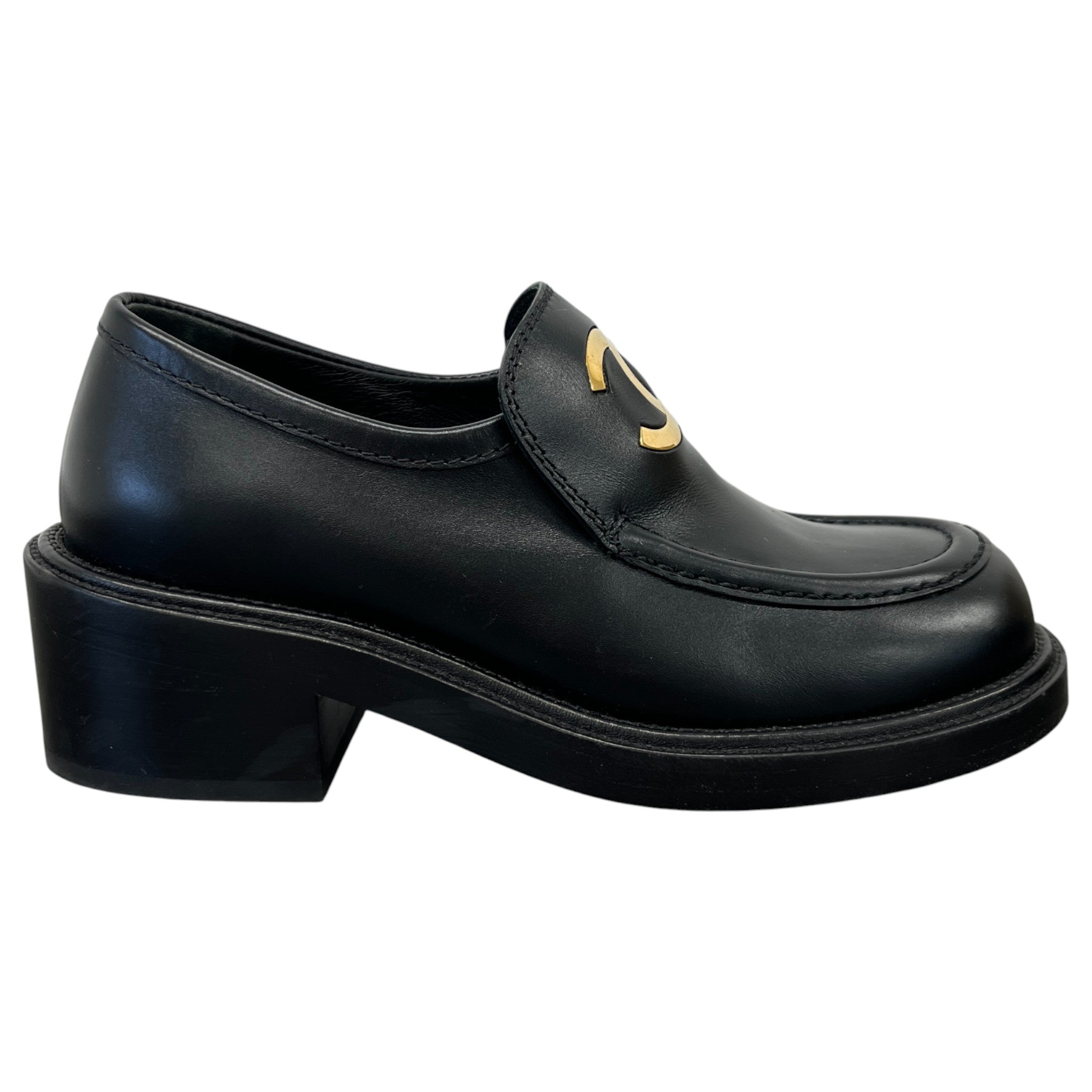 Women's Cc Logo Loafers Black Size EU 35.5 / UK 2.5