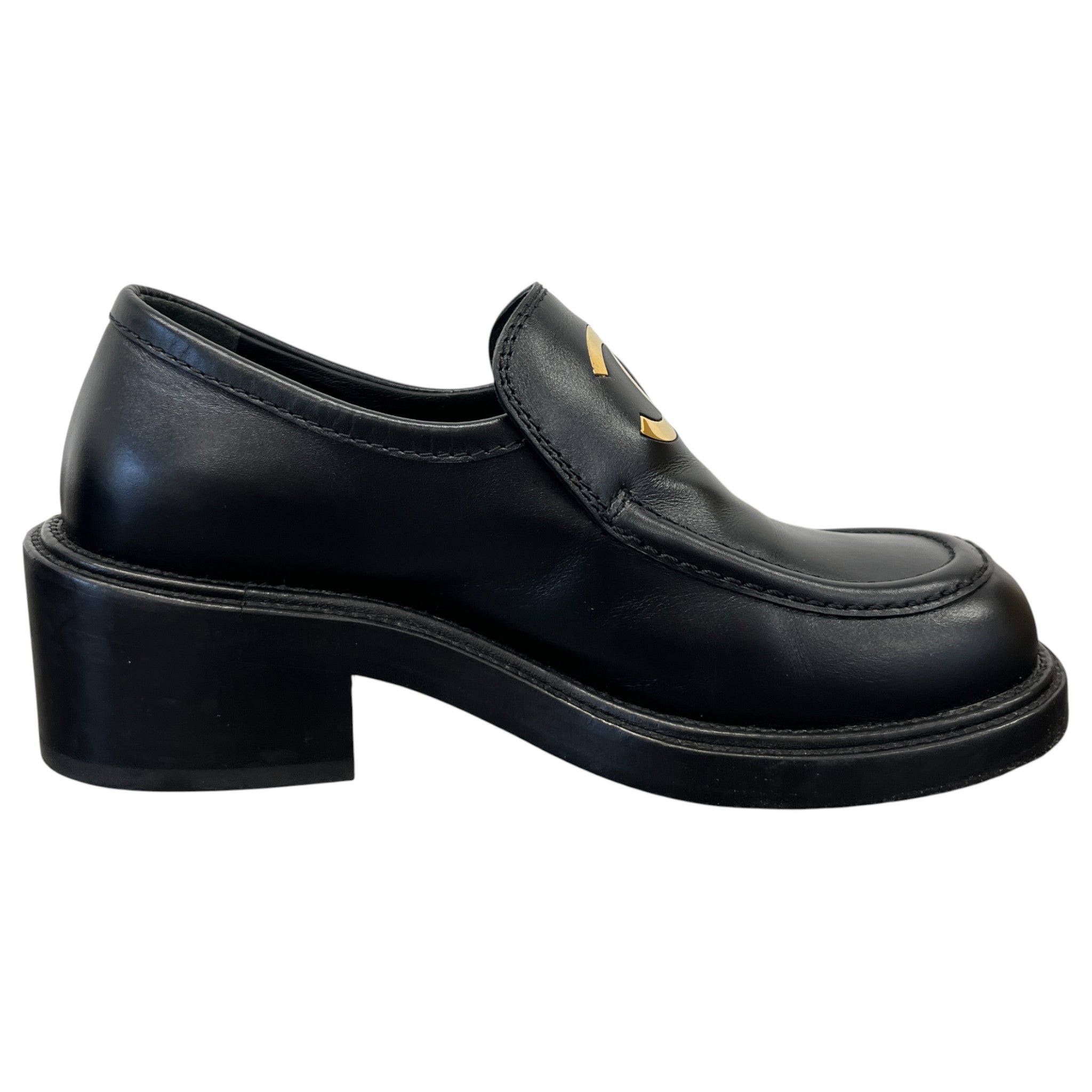 Women's Cc Logo Loafers Black Size EU 35.5 / UK 2.5