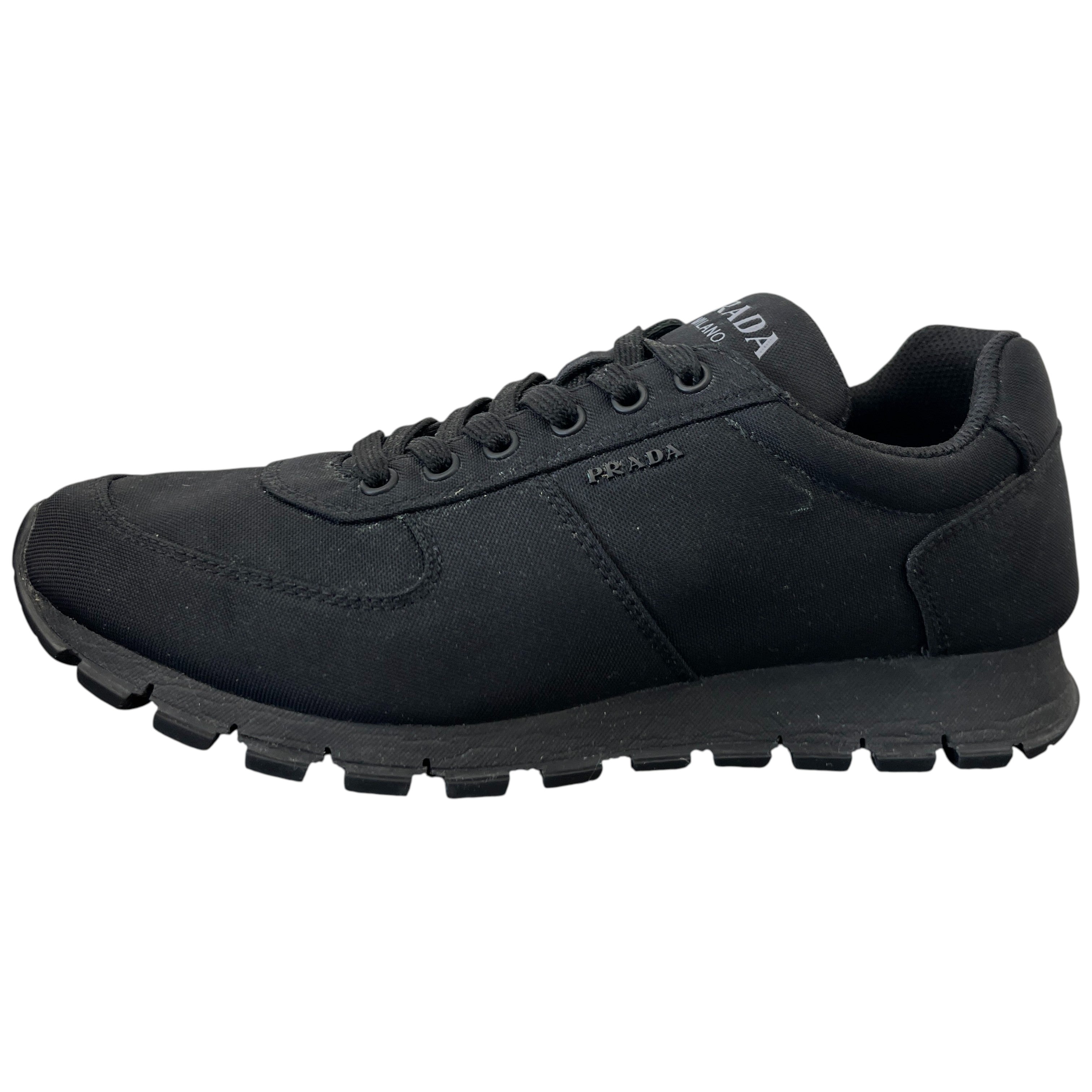 Men's Nylon Logo Low Trainers Black Size EU 41 / UK 7