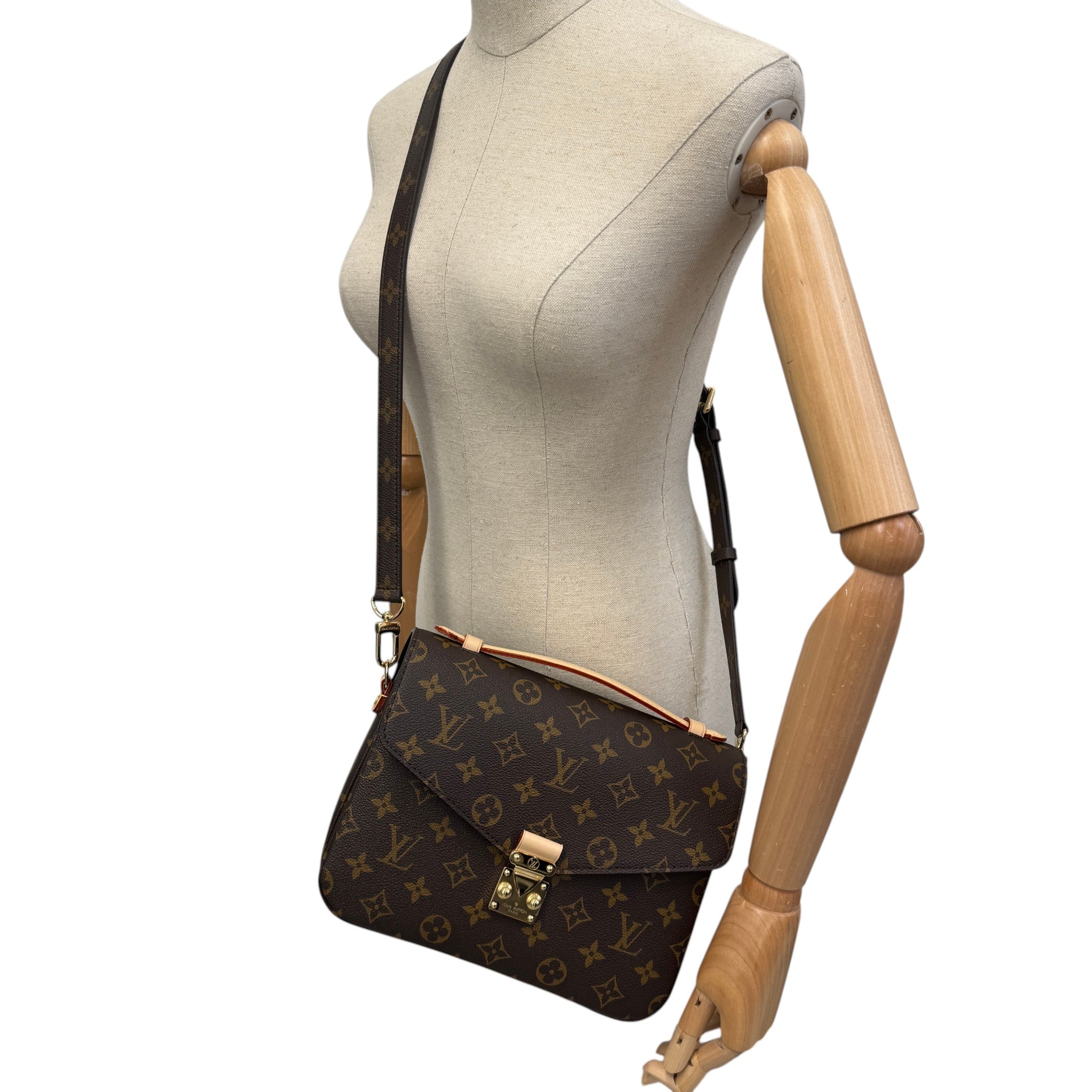 Women's Monogram Pochette Métis Bag Brown