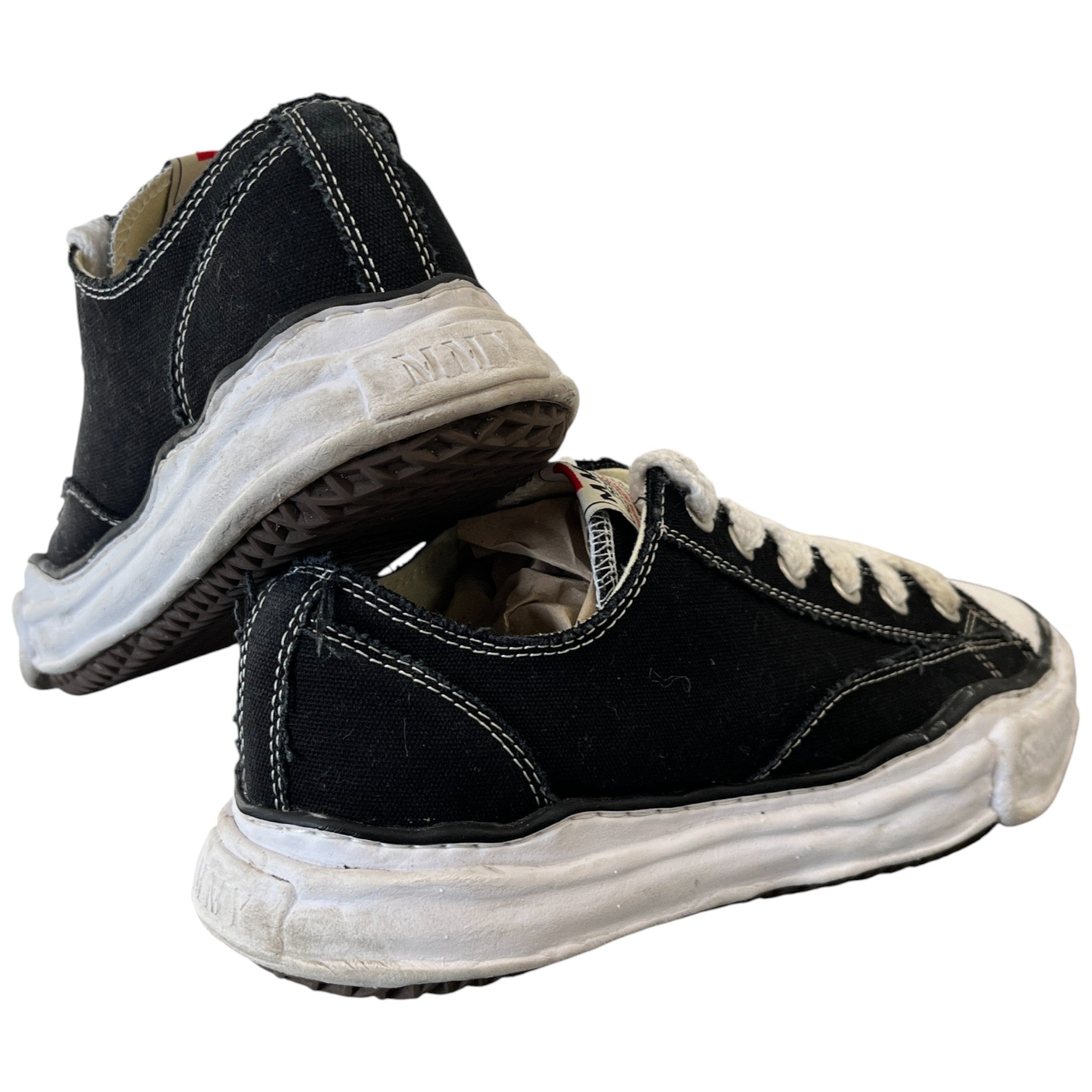 Men's Peterson Low Trainers Black Size EU 44 / UK 10