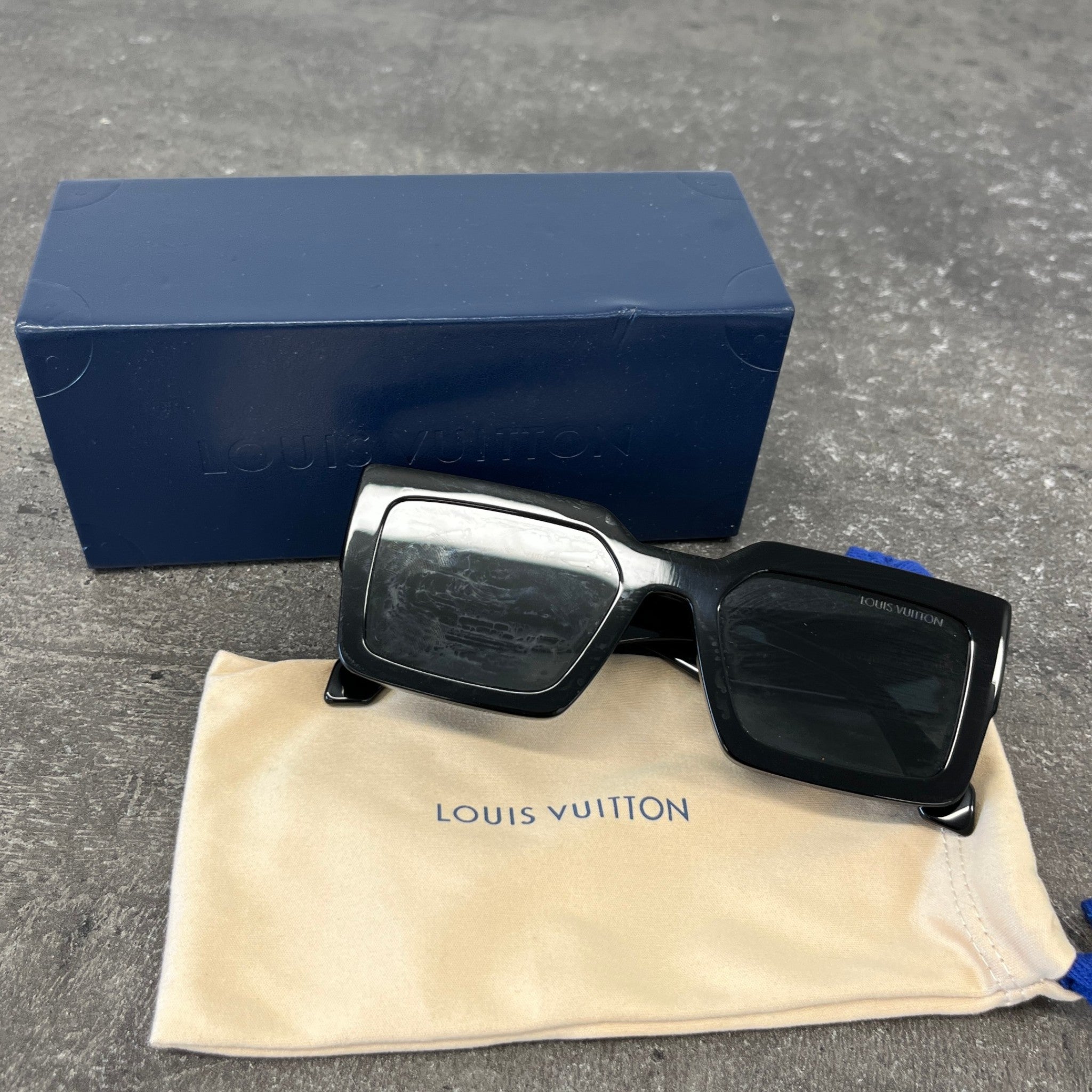 Men's Lv Clash Square Sunglasses Black