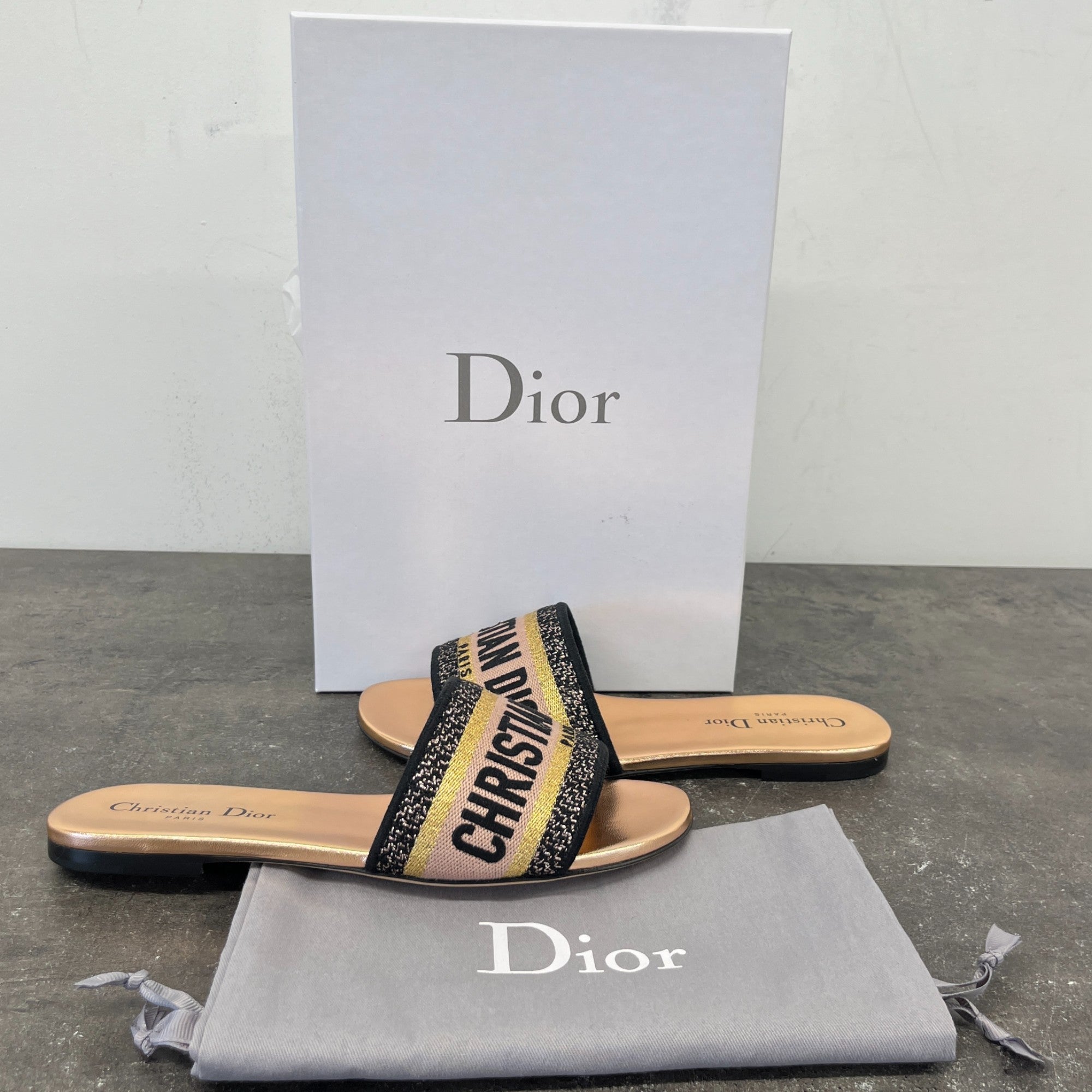 Women's Dway Mules Slides Pink Size EU 36.5 / UK 3.5