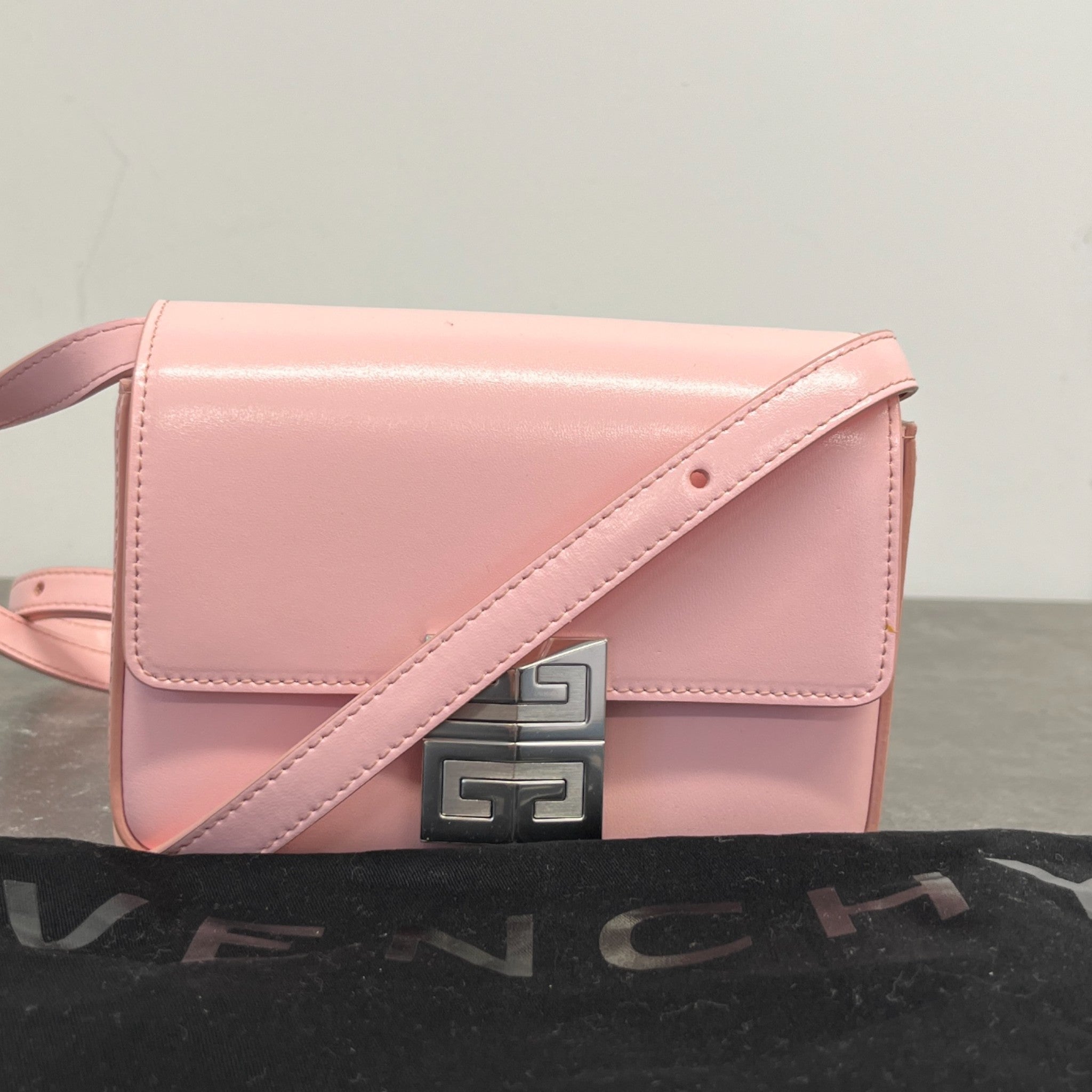 Women's 4G Xbody Small Bag Pink
