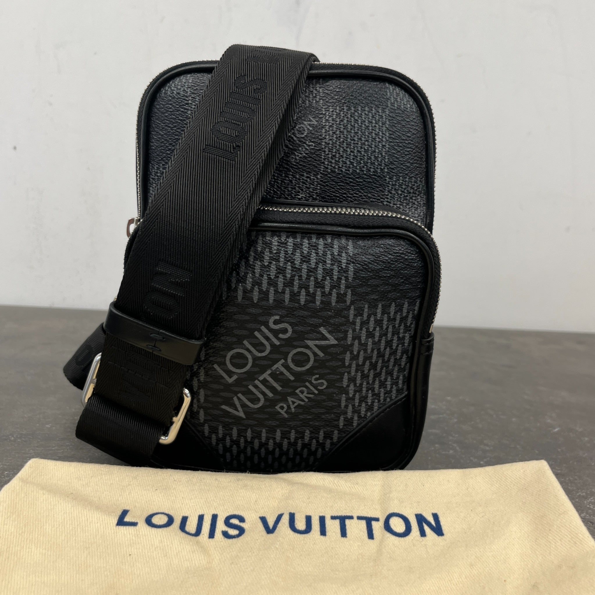 Men's Damier Graphite 3D Amazone Sling Messenger Bag Black