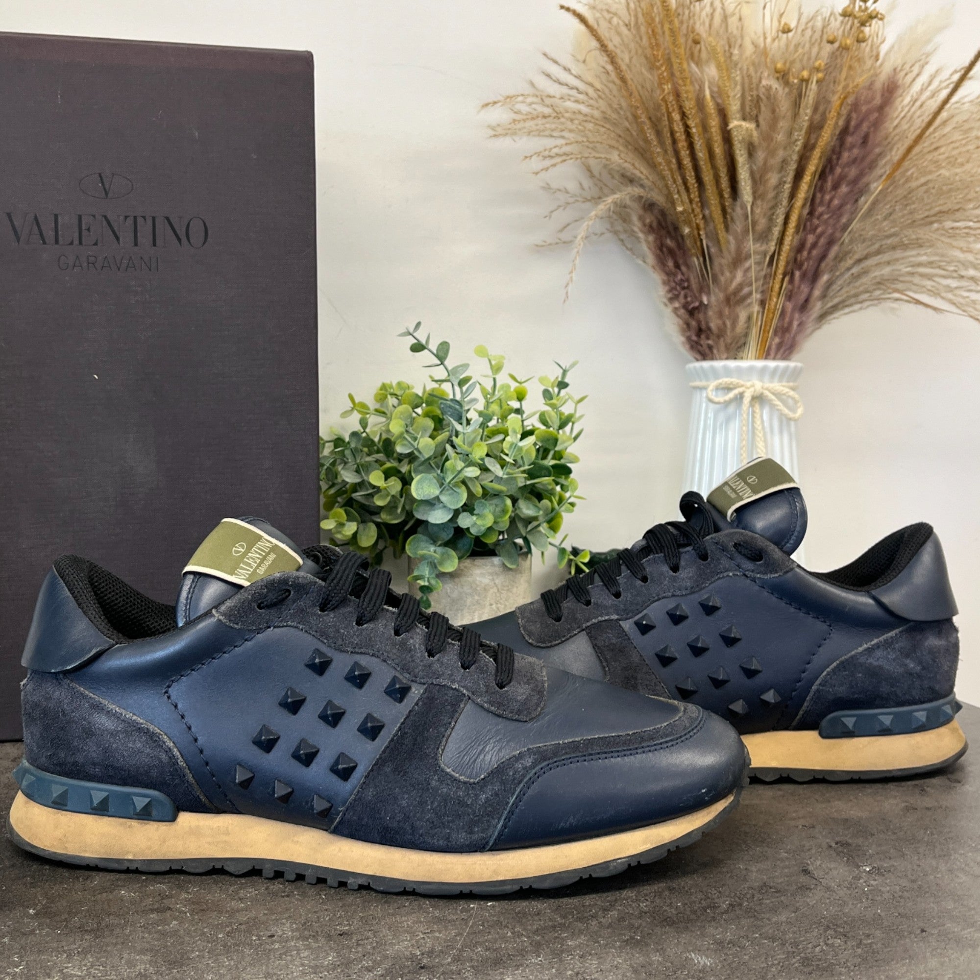 Men's Rockrunner Low Trainers Navy Size EU 43 / UK 9