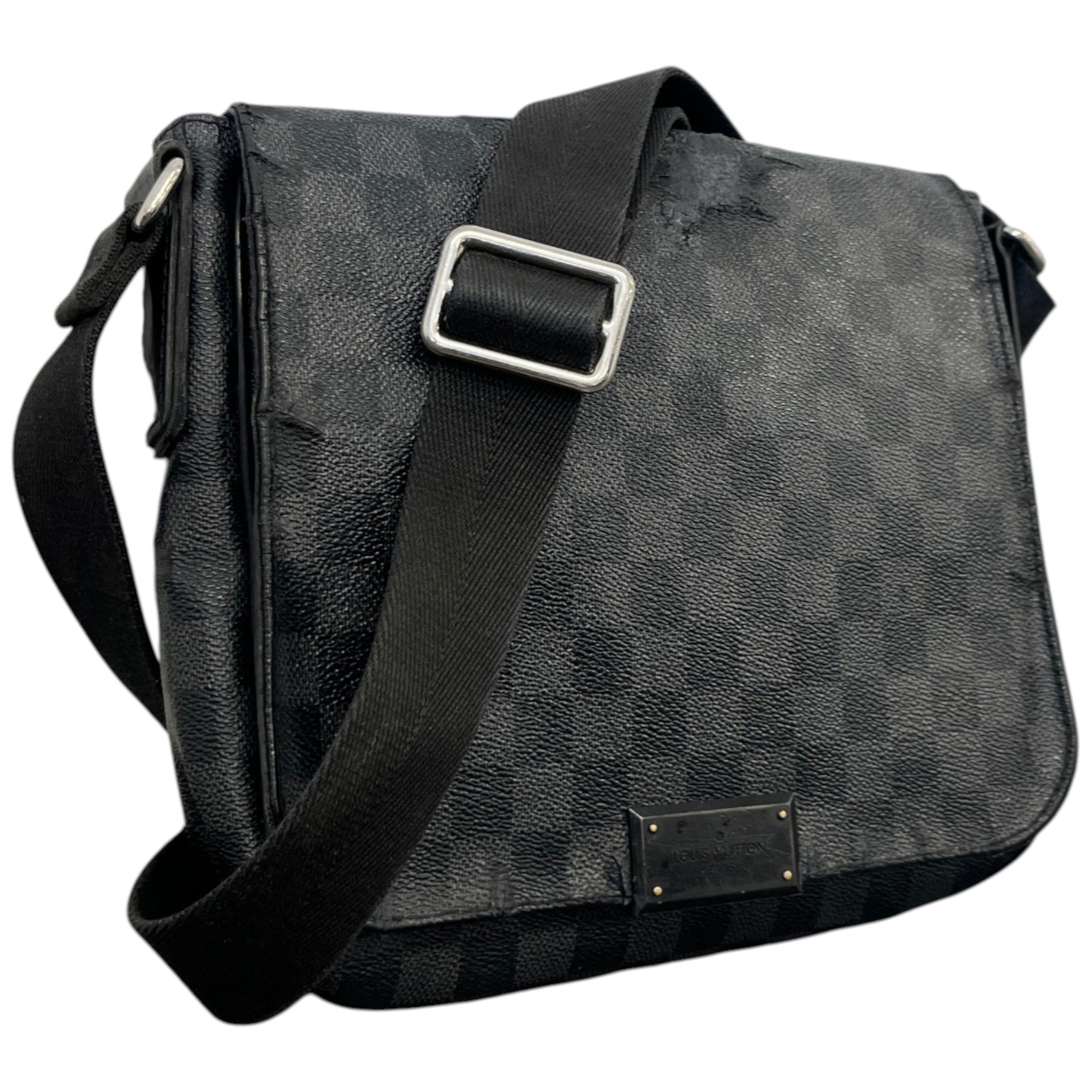 Men's Damier Graphite District Pm Messenger Bag Black
