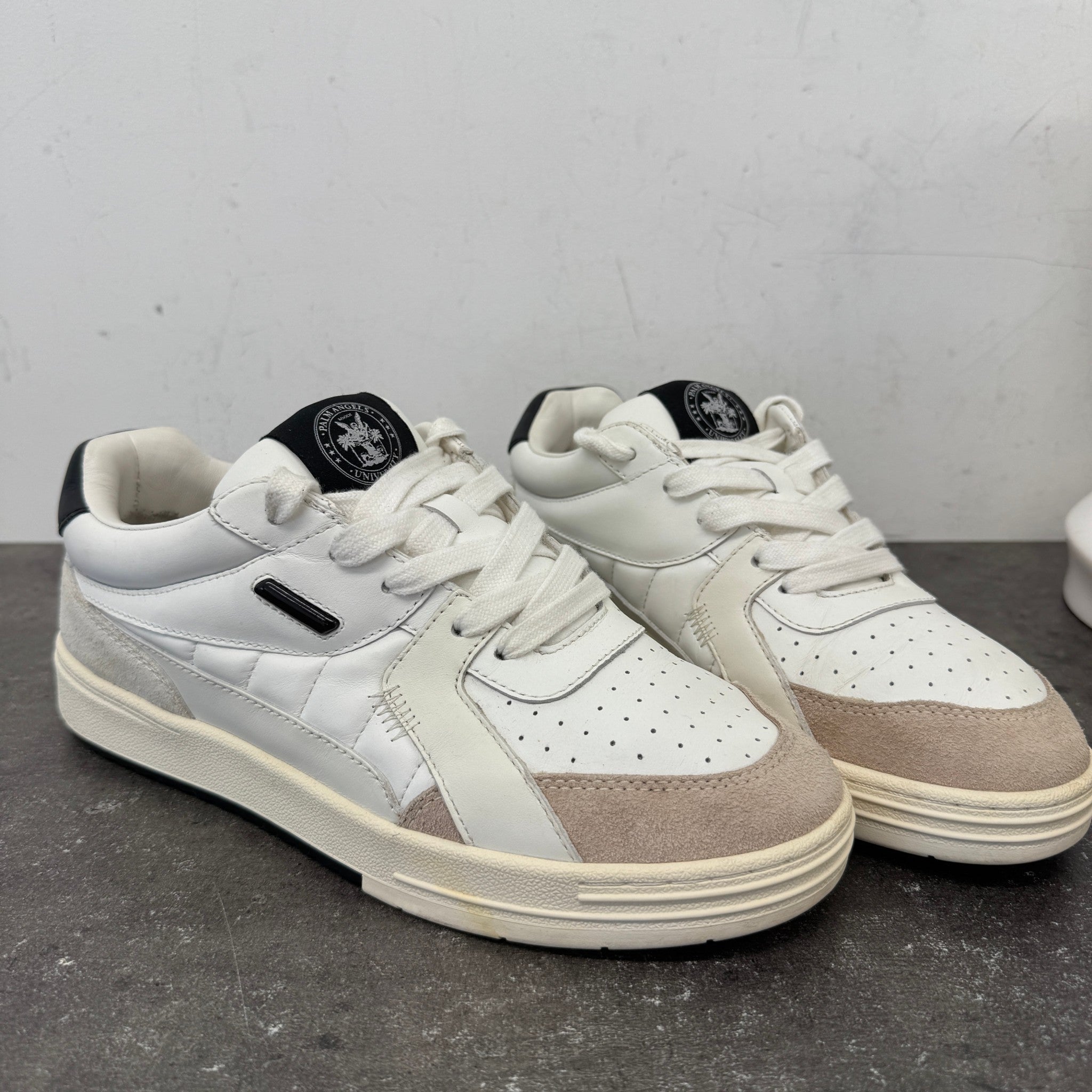 Men's University Low Trainers Cream Size EU 42 / UK 8