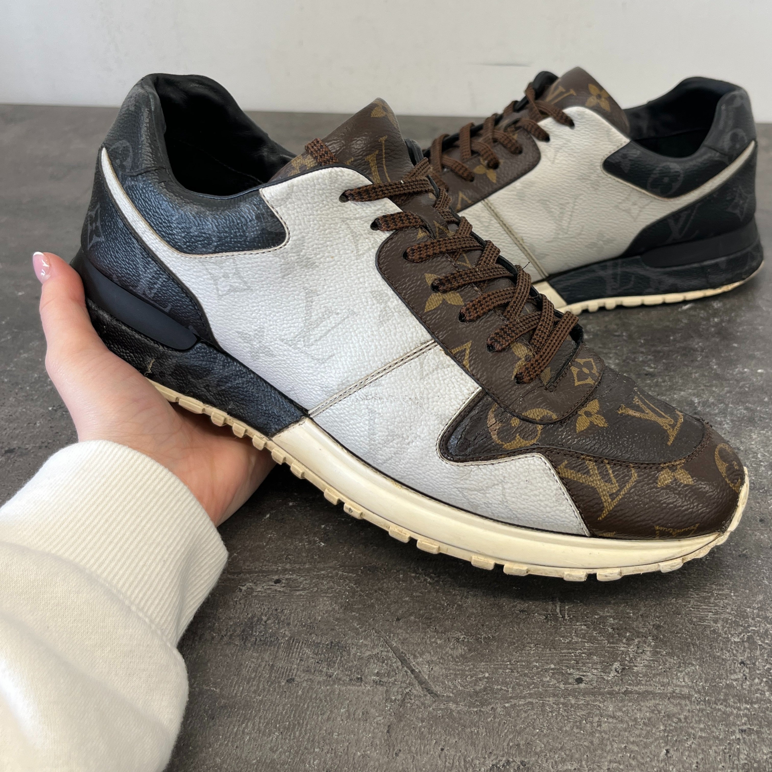 Men's Run Away Low Trainers Multi-Coloured Size EU 43 / UK 9