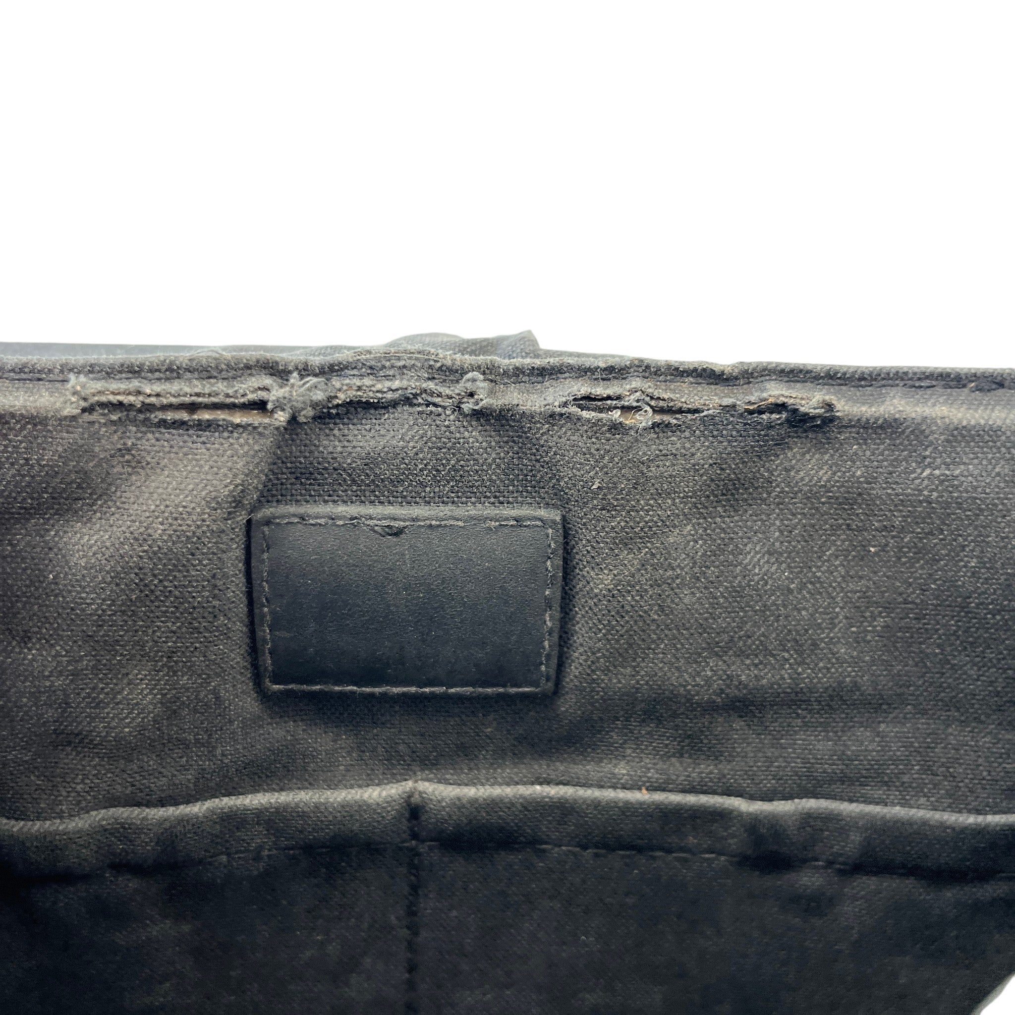 Men's Damier Graphite District Pm Messenger Bag Black