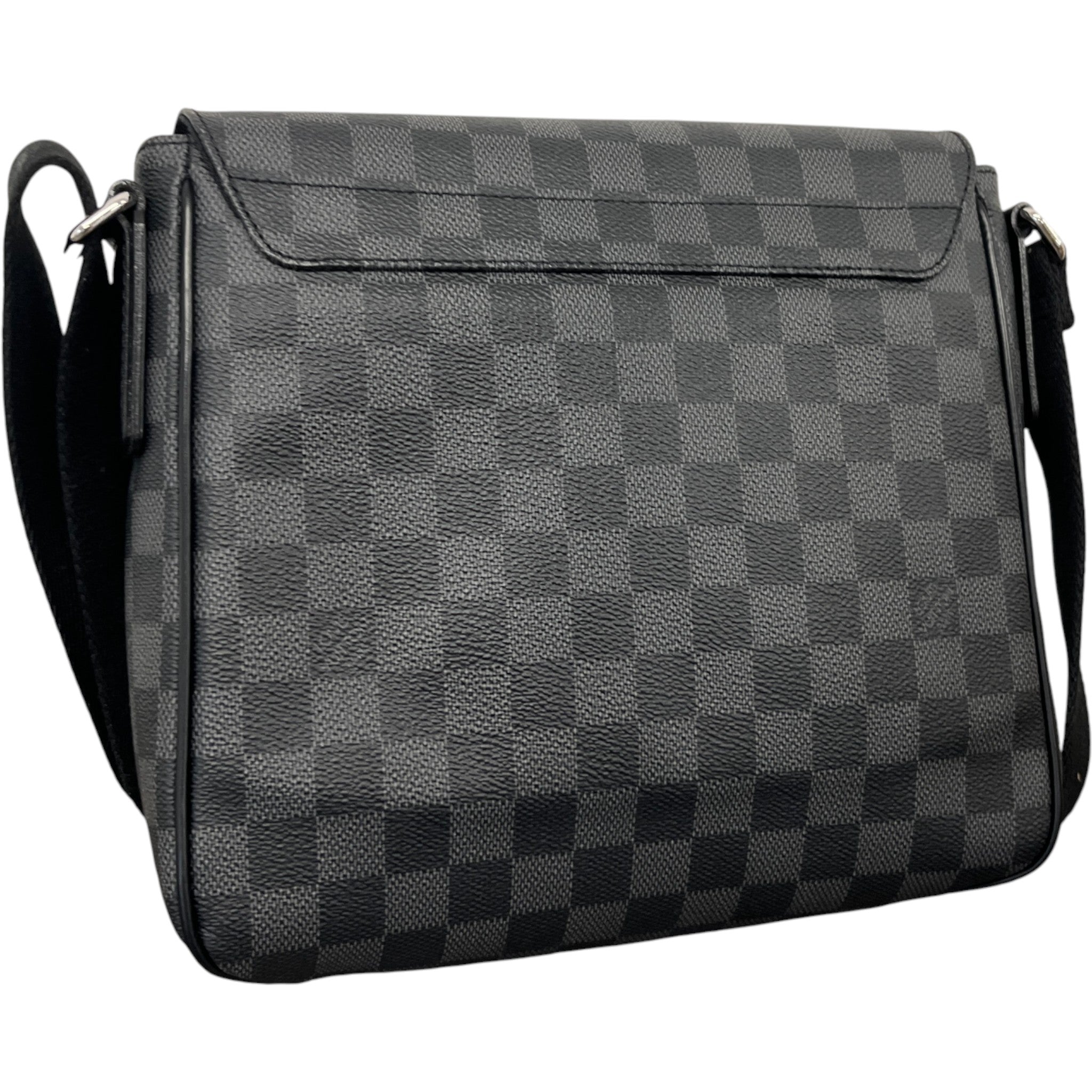 Men's Damier Graphite District Pm Messenger Bag Black