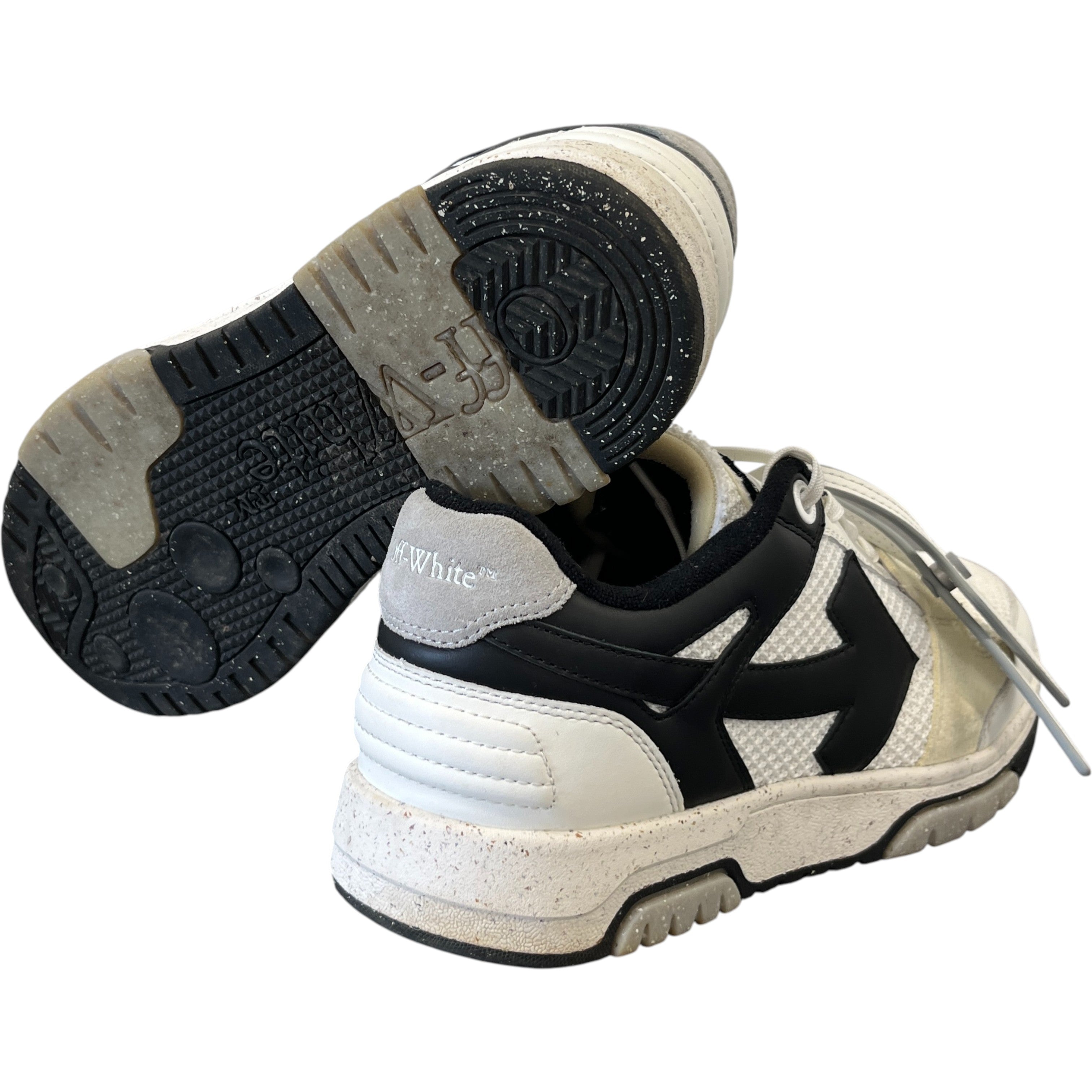 Men's Out Of Office Low Trainers White Size EU 43 / UK 9