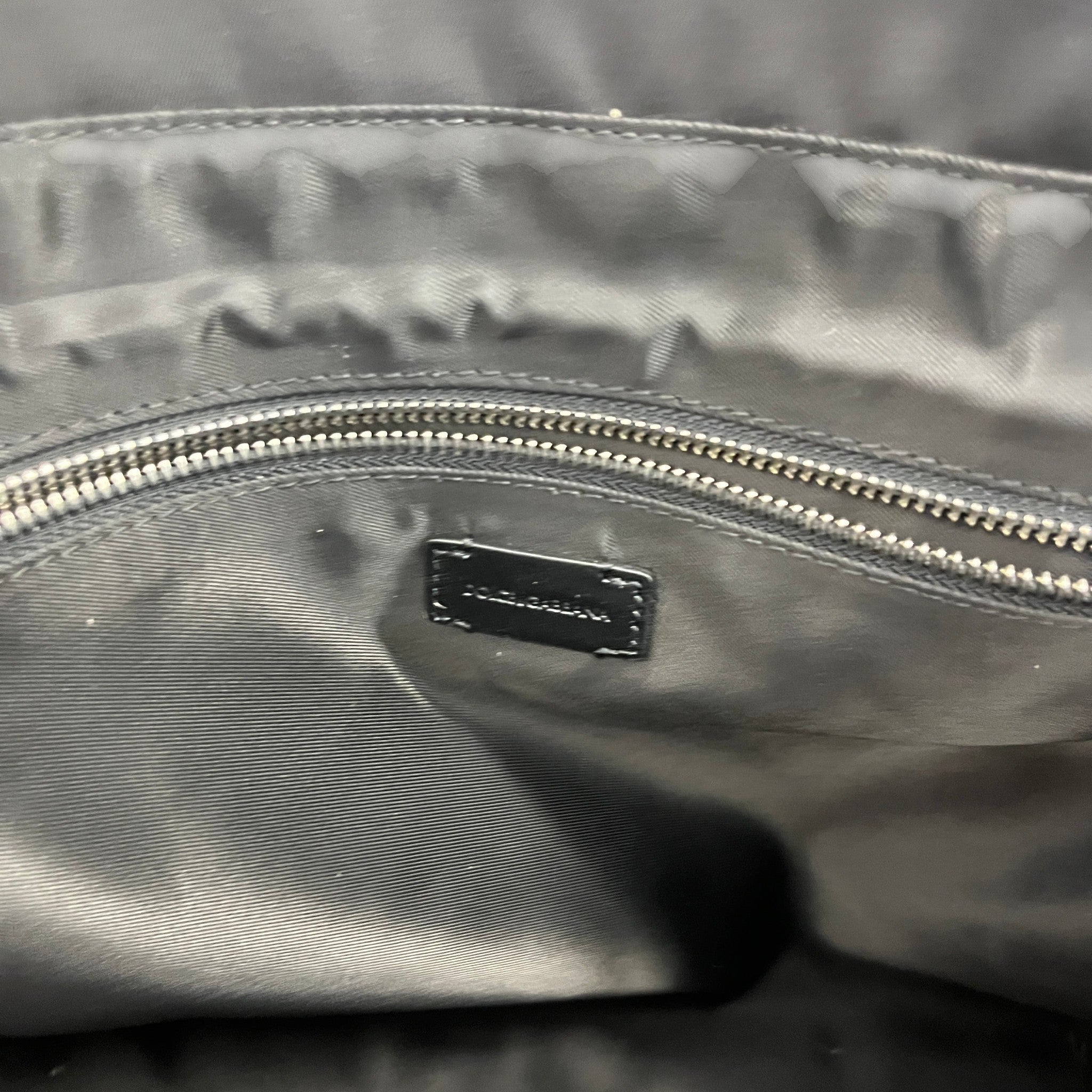 Men's Plaque Logo Messenger Bag Black
