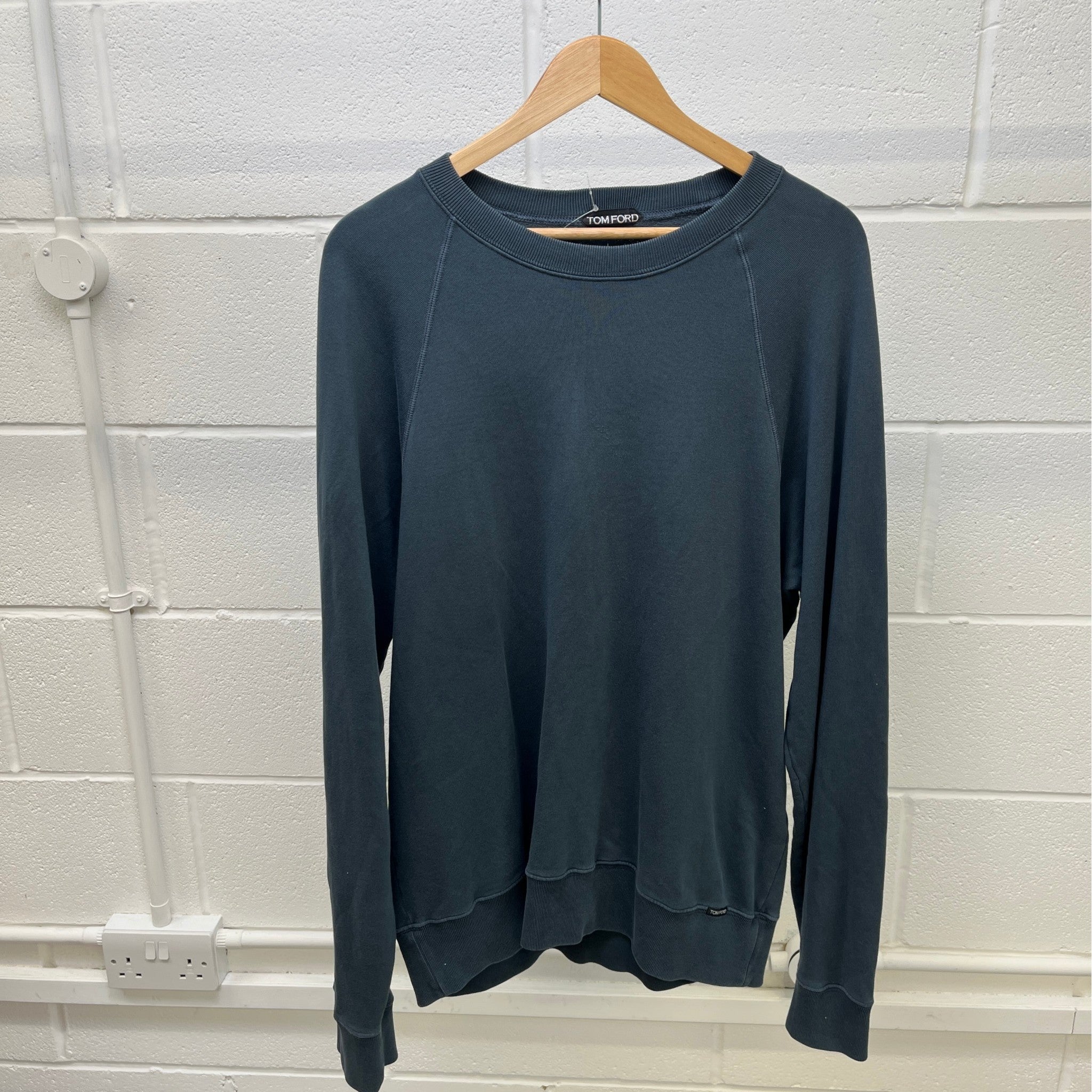 Men's Embroidered Logo Jumper Navy Size IT 52 / UK XL