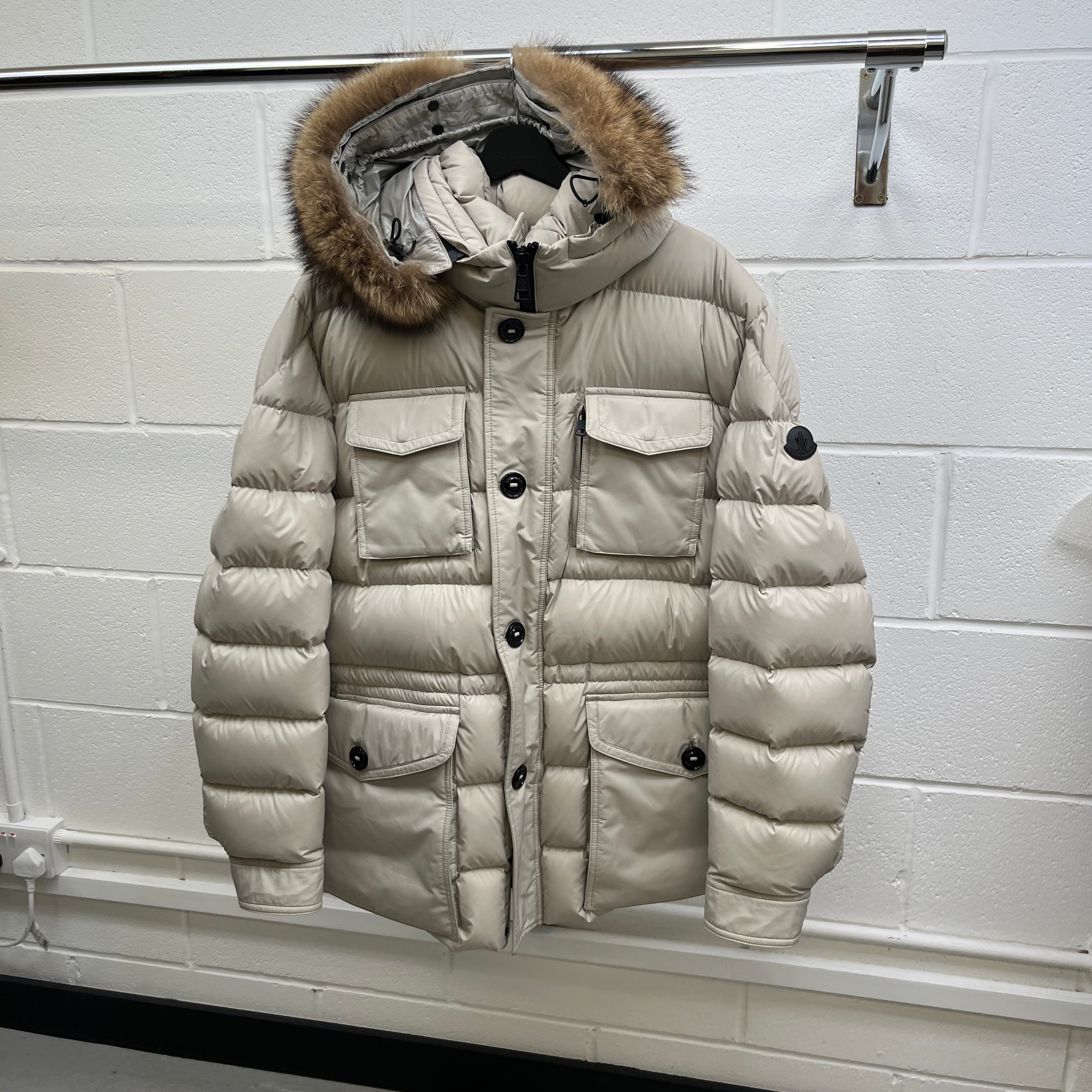 Men's Augert Down Jacket Beige Size 7 / XXXXL