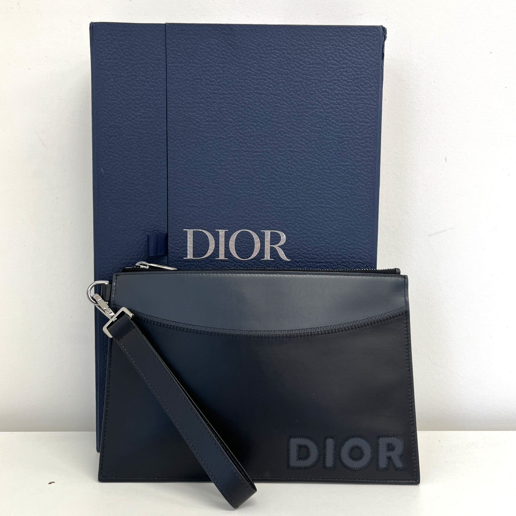 Men's Embroidered Logo Pouch Black