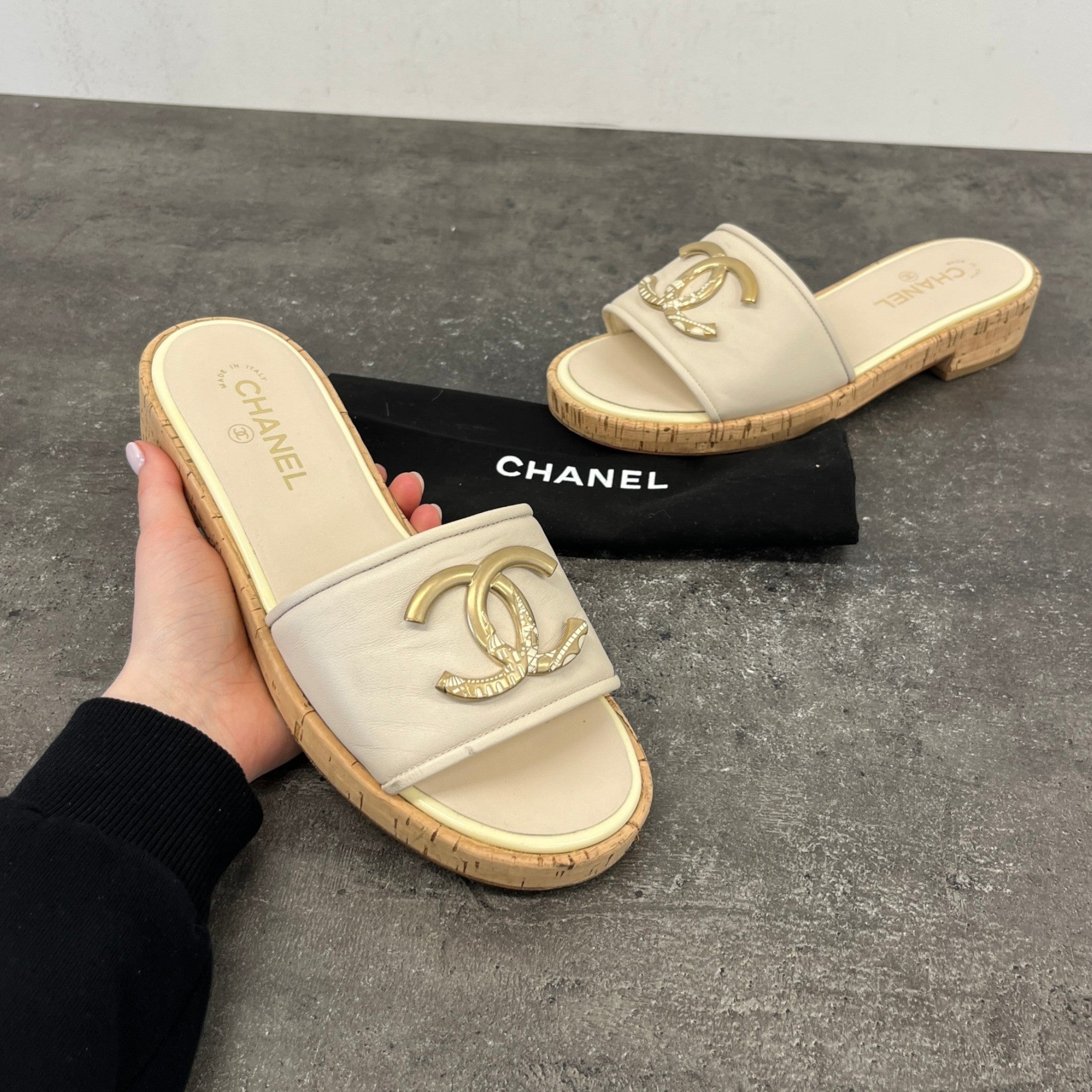 Women's Cc Logo Sandals Beige Size EU 41 / UK 8