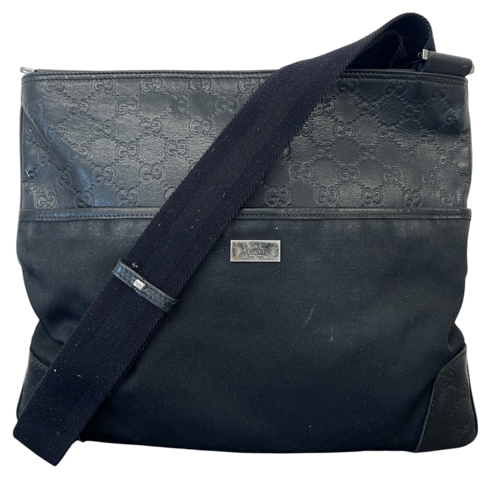 Men's Gg Supreme Plaque Logo Messenger Bag Black