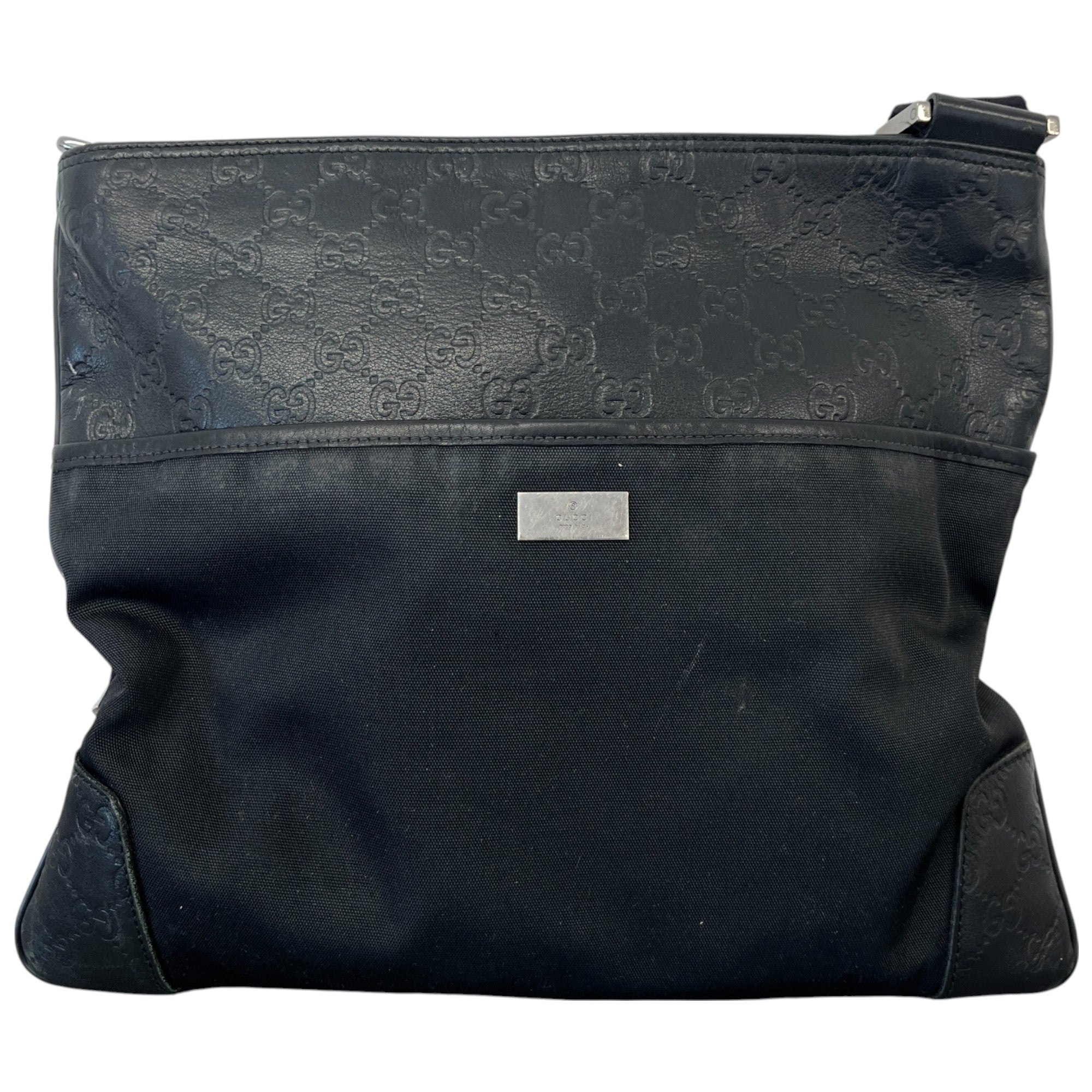 Men's Gg Supreme Plaque Logo Messenger Bag Black