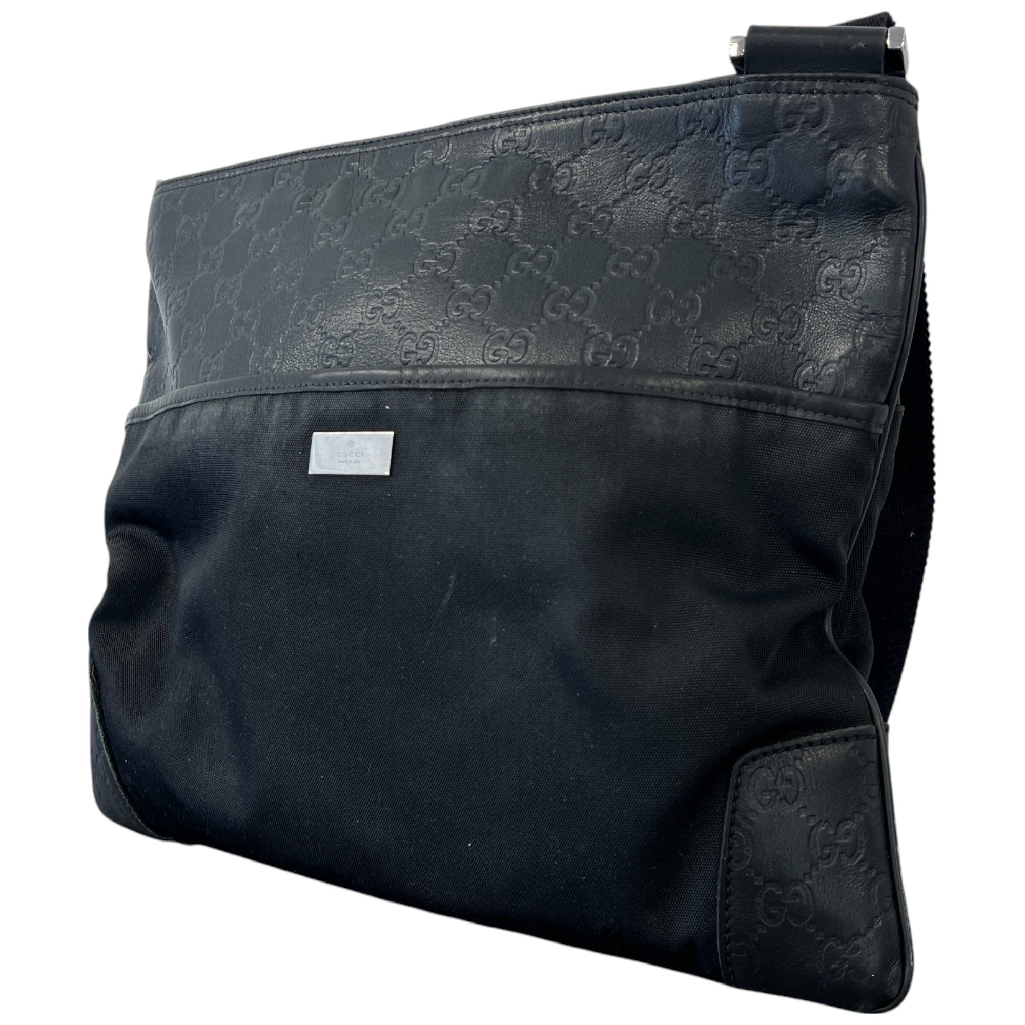 Men's Gg Supreme Plaque Logo Messenger Bag Black