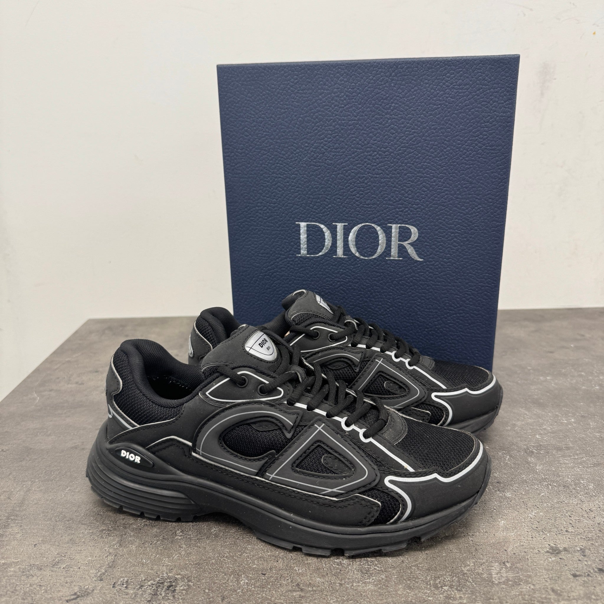 Men's B30 Low Trainers Black Size EU 39.5 / UK 5.5
