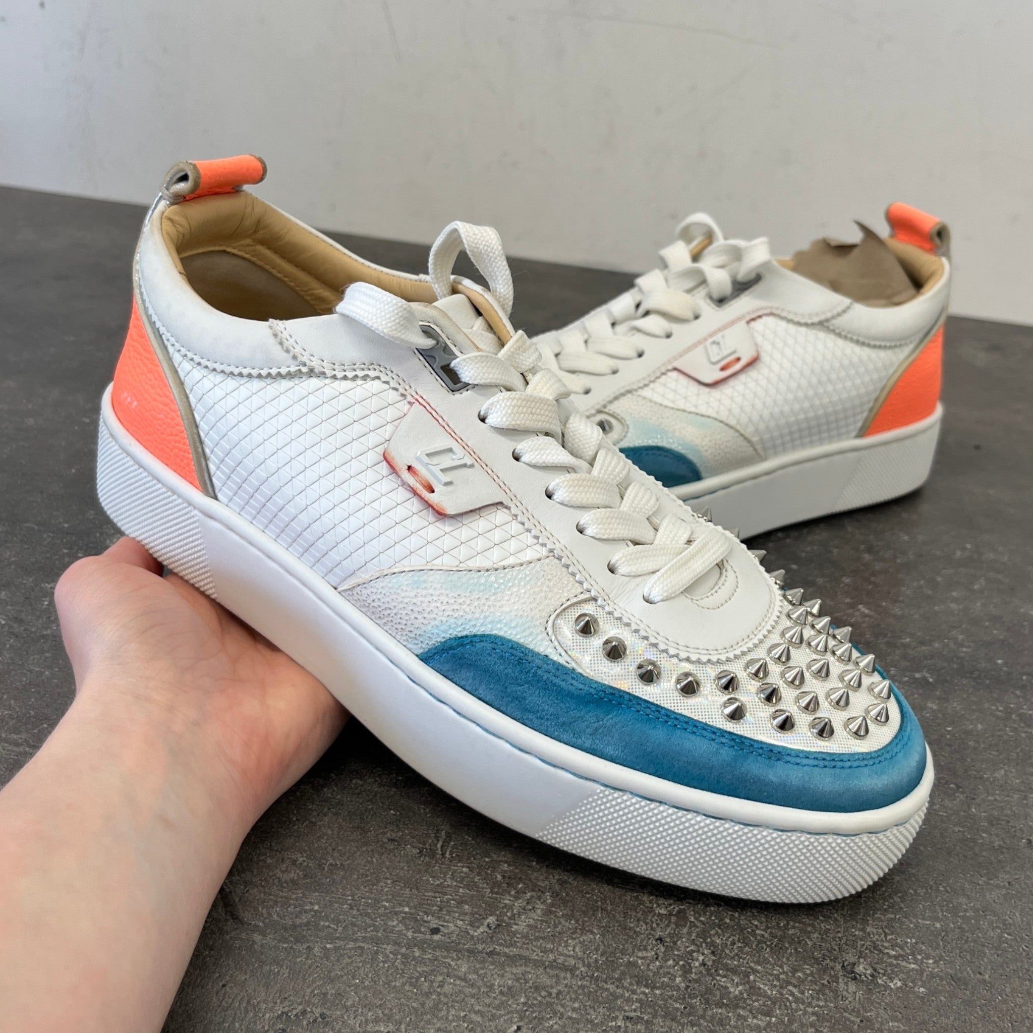 Men's Happyrui Spikes Low Trainers White Size EU 40.5 / UK 6.5
