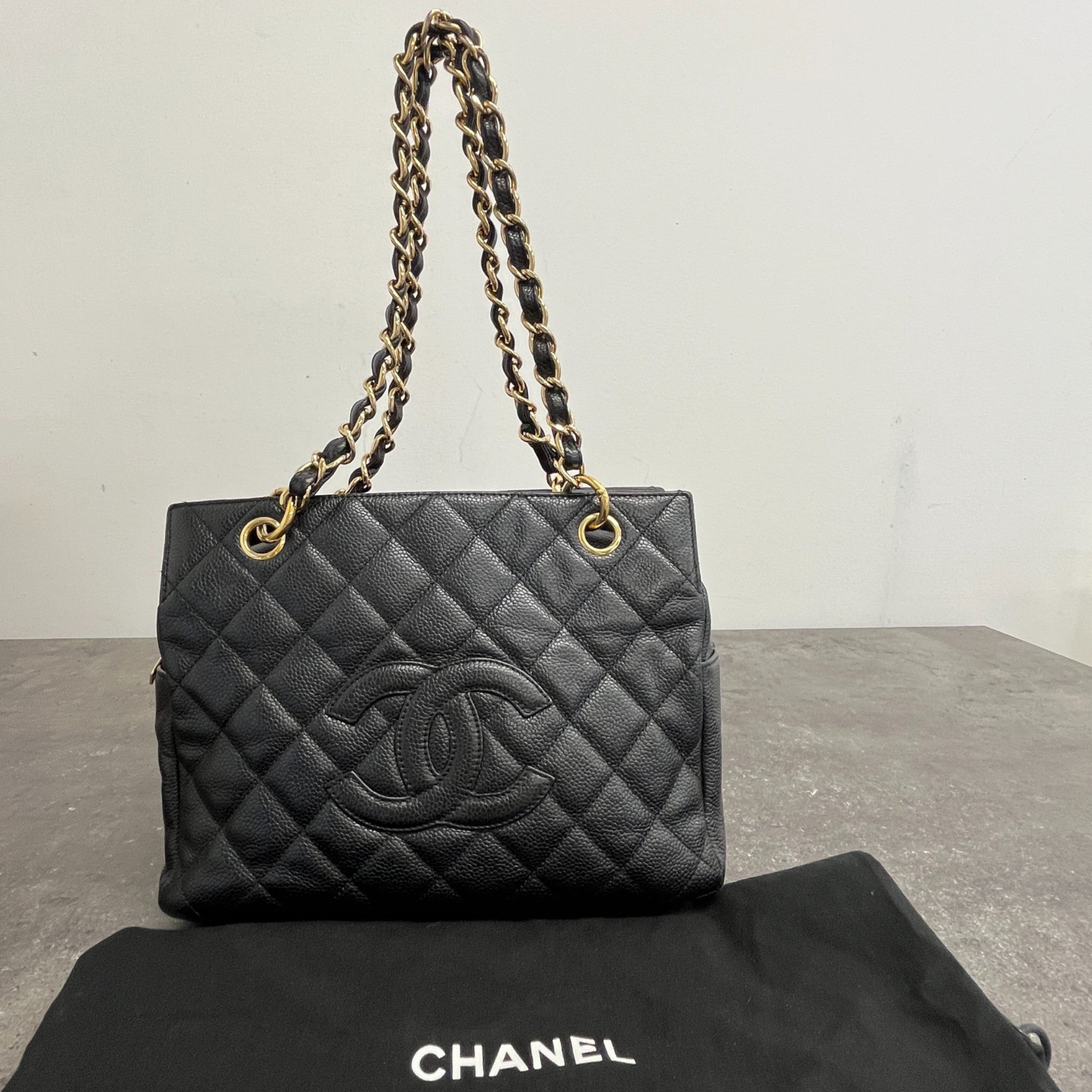 Women's Petite Timeless Tote Bag Black