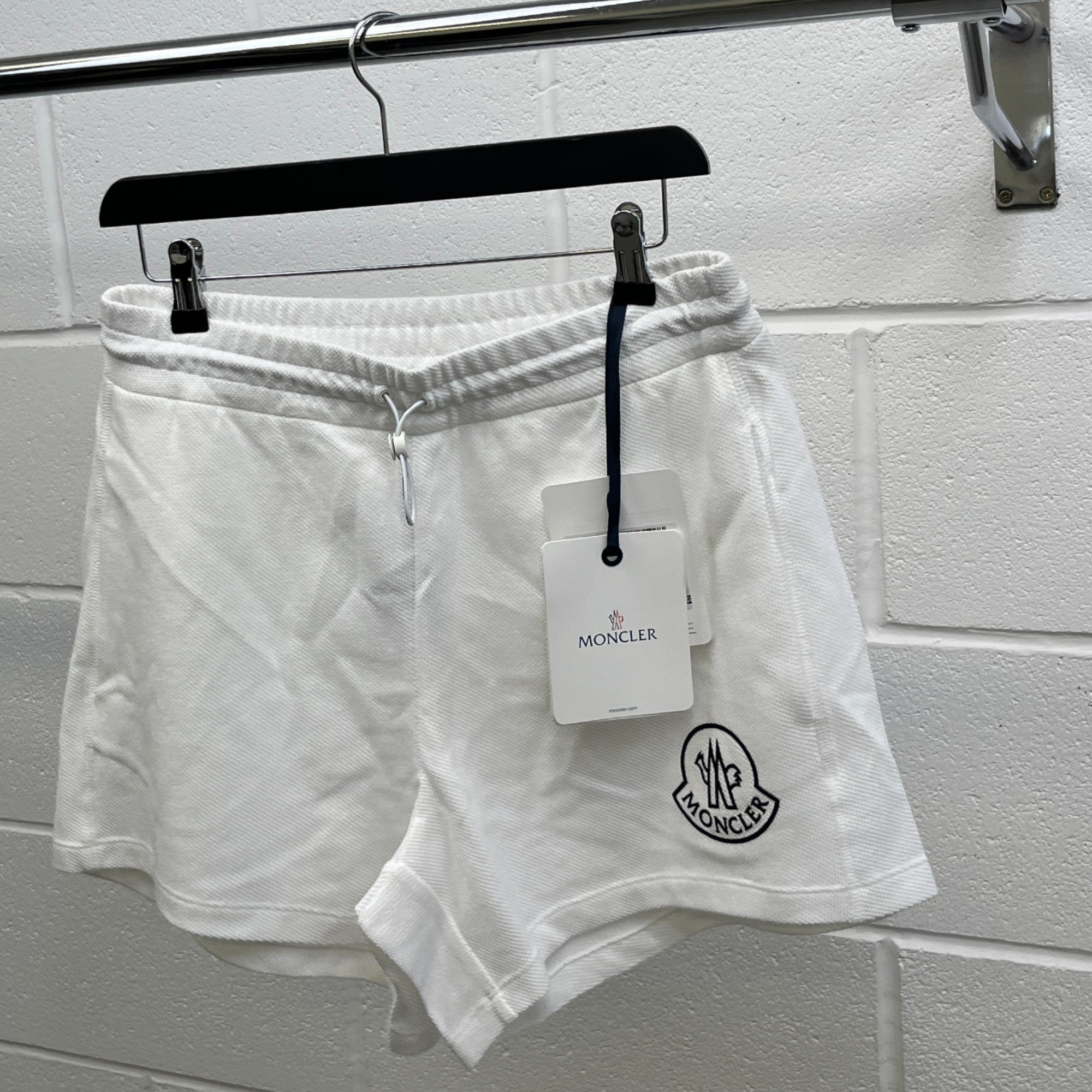 Women's Logo Print Shorts White Size M