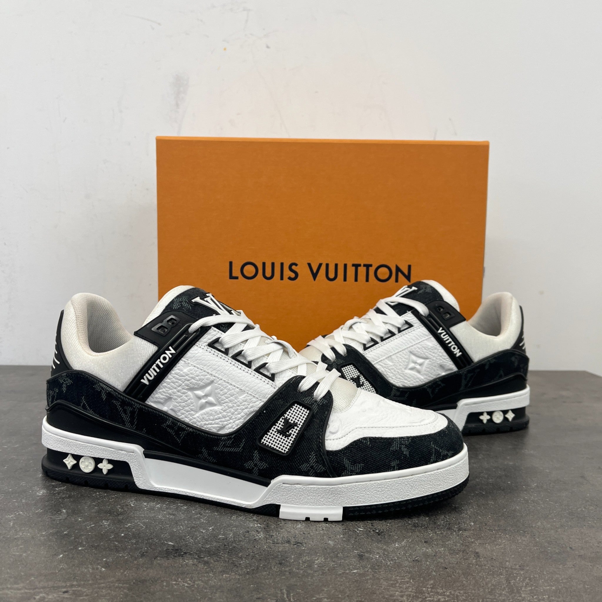 Men's Lv Denim Low Trainers Black Size EU 43 / UK 9