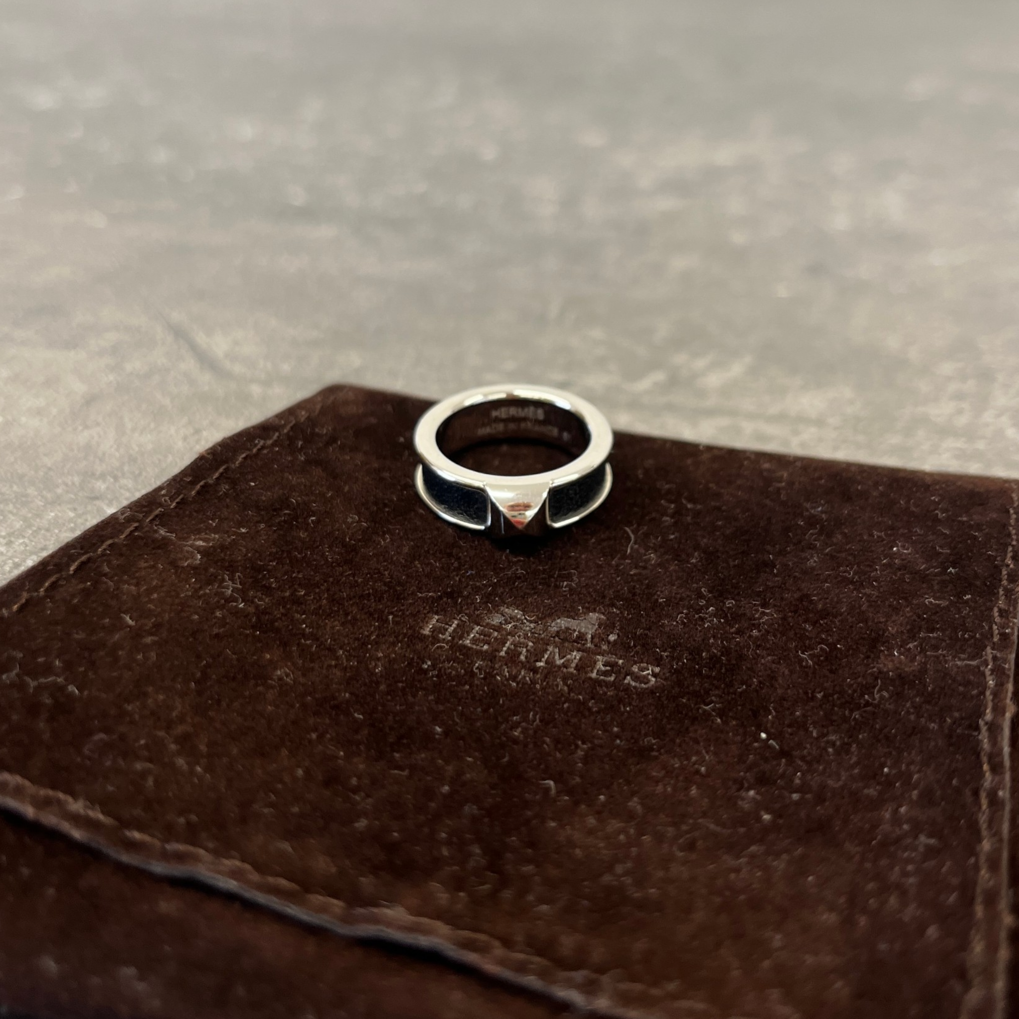 Athena Simple Stud Ring Silver