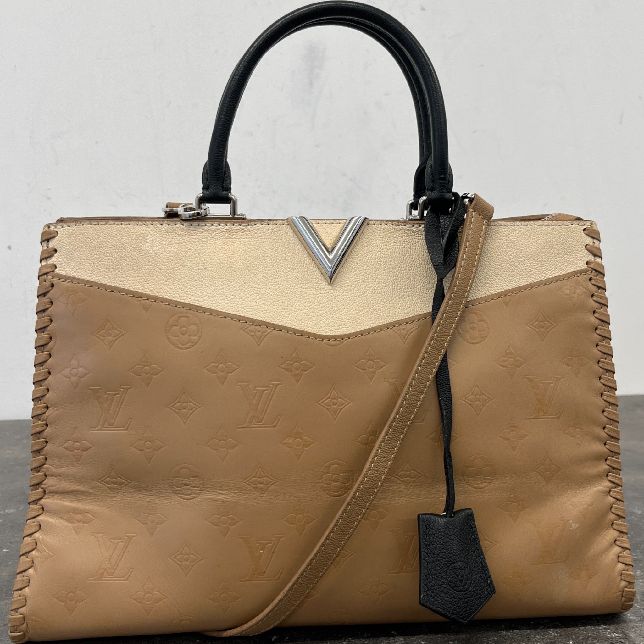 Women's Monogram Very Zipped Handbag Brown