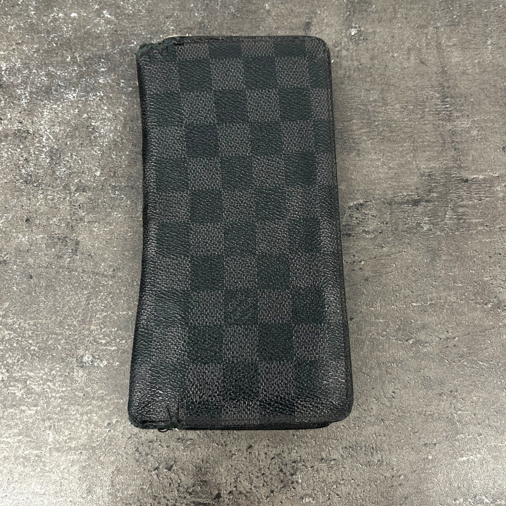 Men's Damier Graphite Brazza Wallet Black