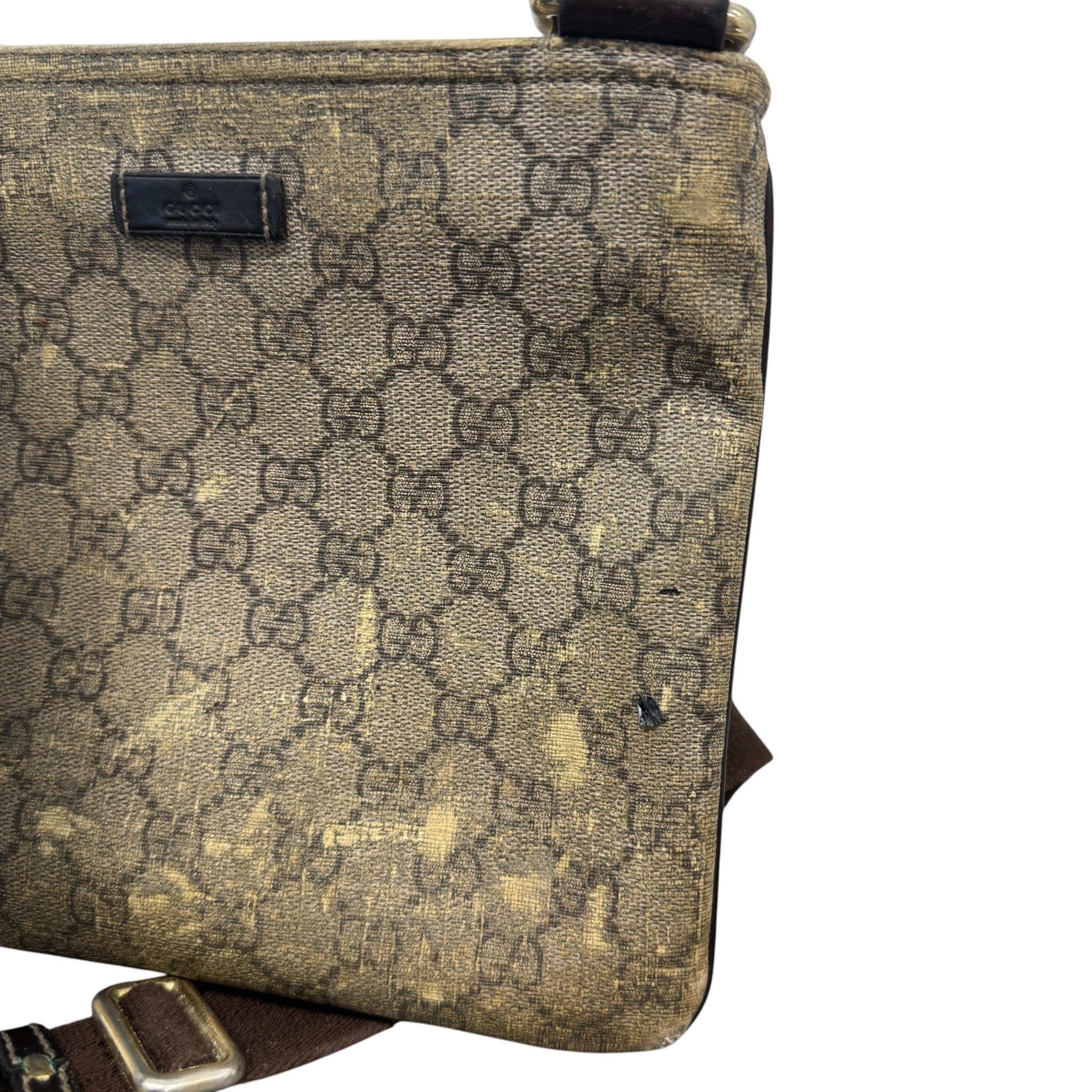 Men's Gg Supreme Messenger Bag Beige