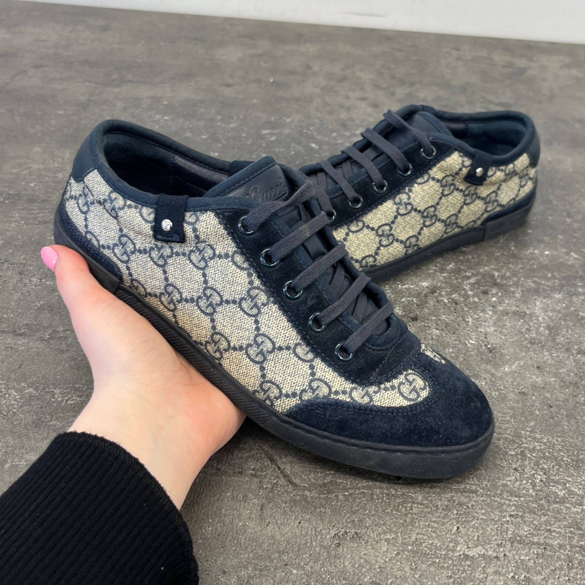 Women's Gg Supreme Canvas Low Trainers Navy Size EU 35.5 / UK 2.5