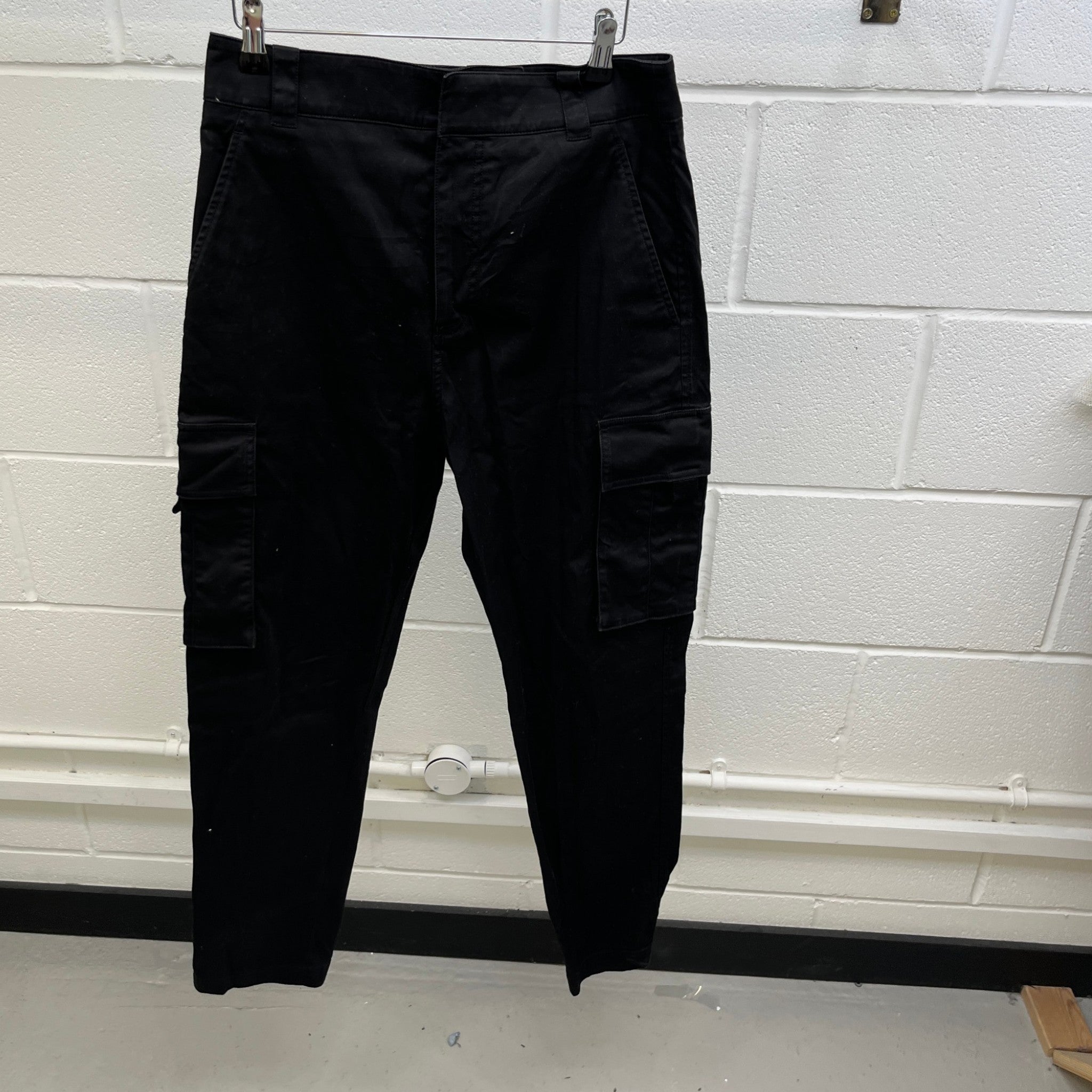 Men's Multiple Utility Pocket Cargos Black Size IT 46 / UK 30