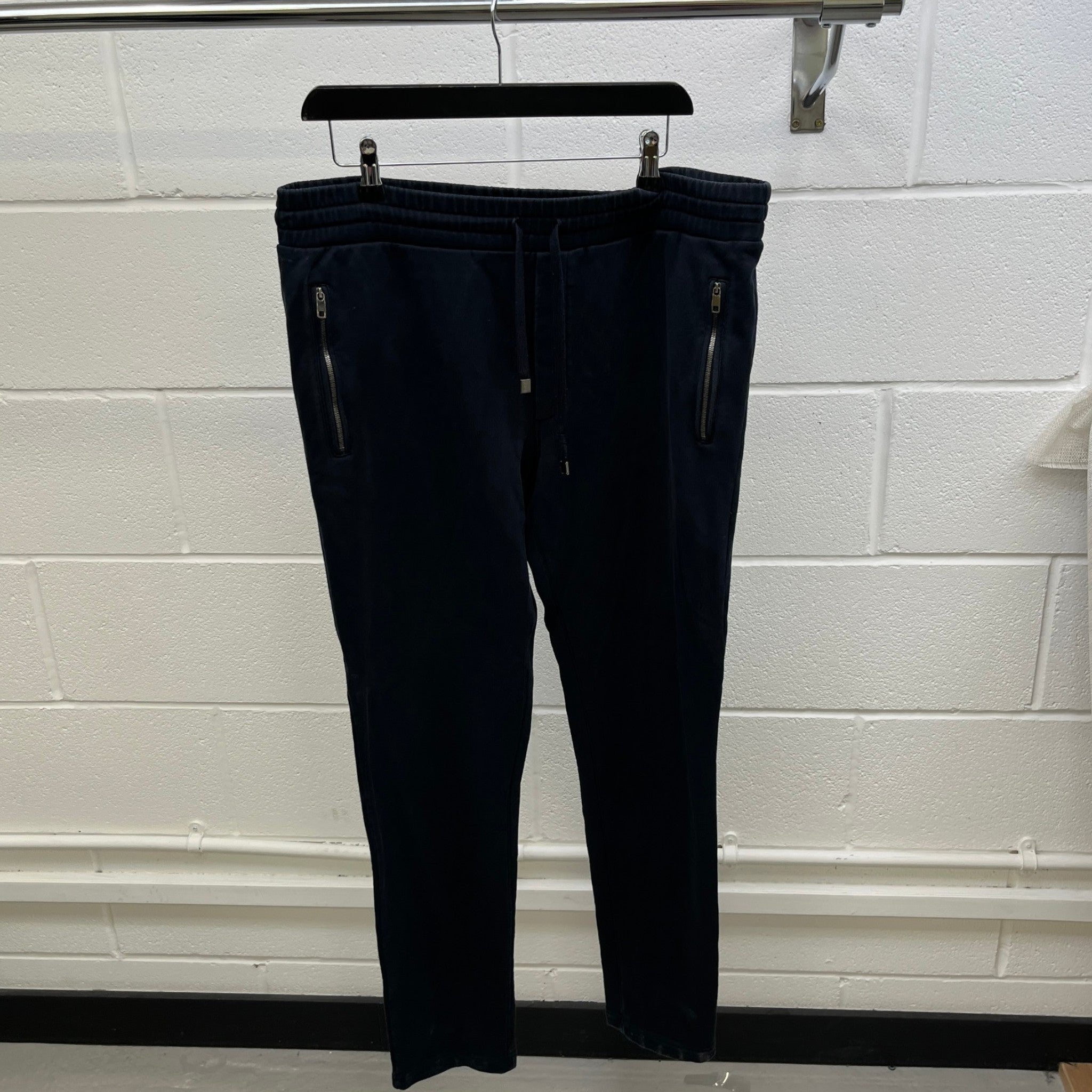 Men's Plaque Logo Joggers Navy Size IT 52 / UK 36