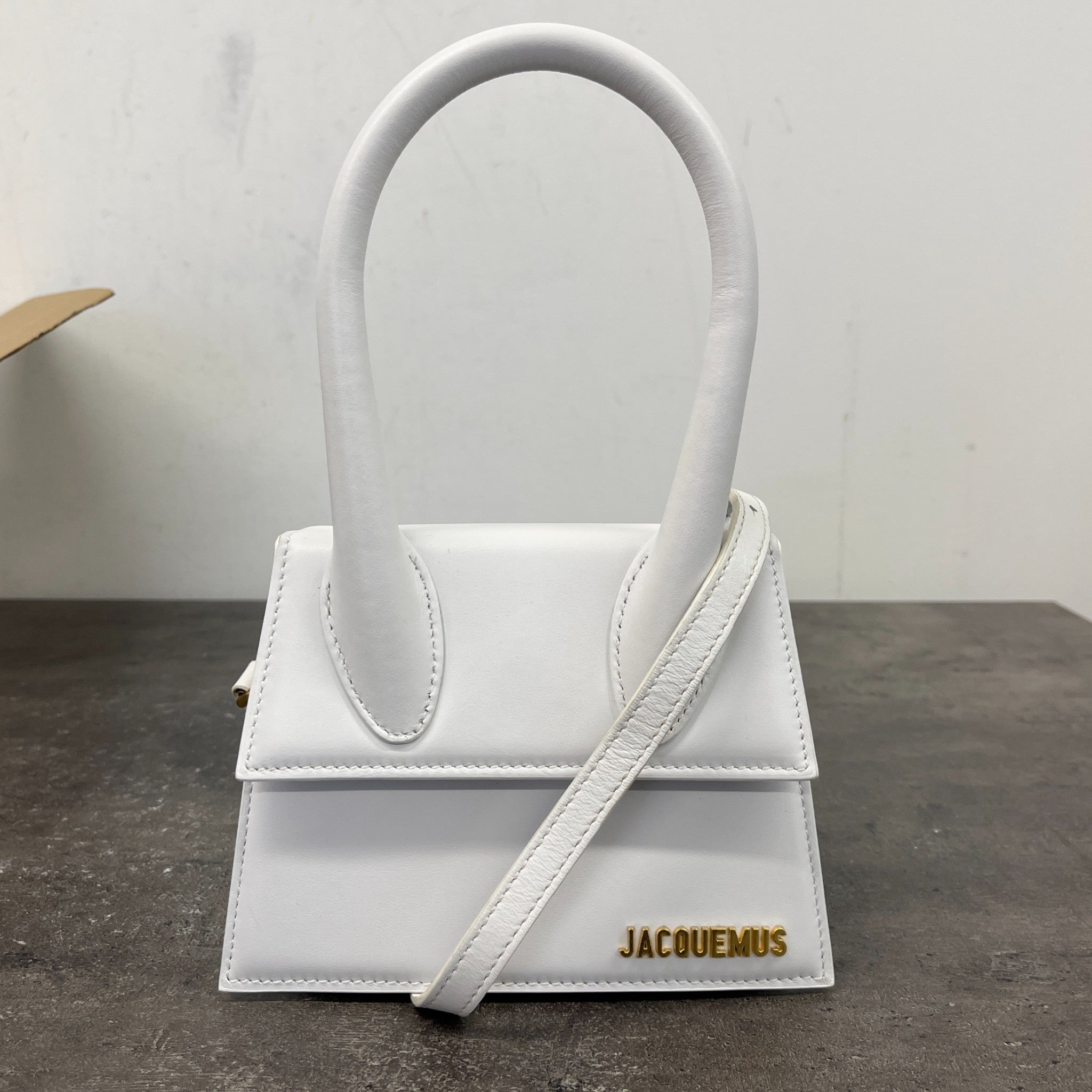 Women's The Medium Chiquito Bag White