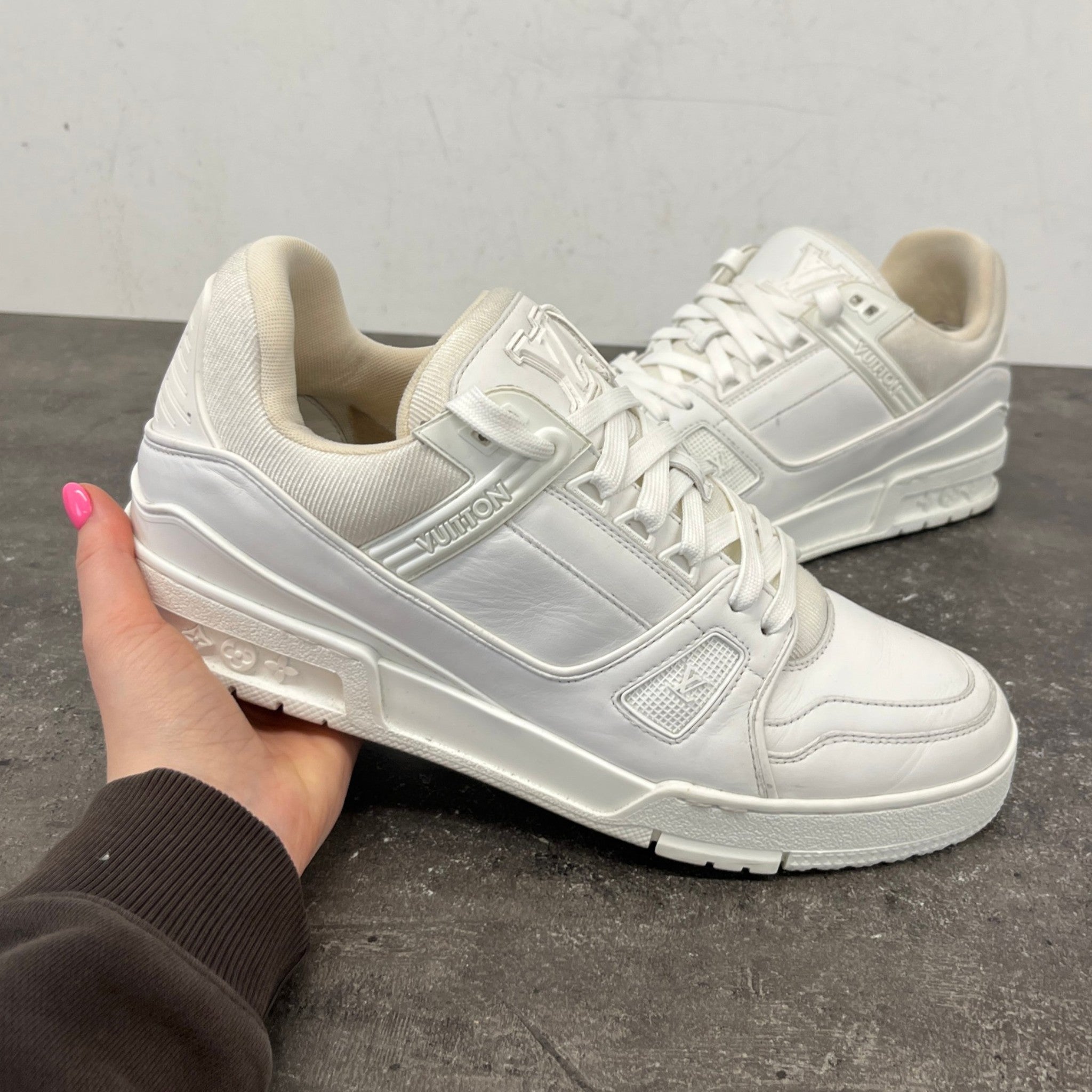 Men's Lv Low Trainers White Size EU 42.5 / UK 8.5