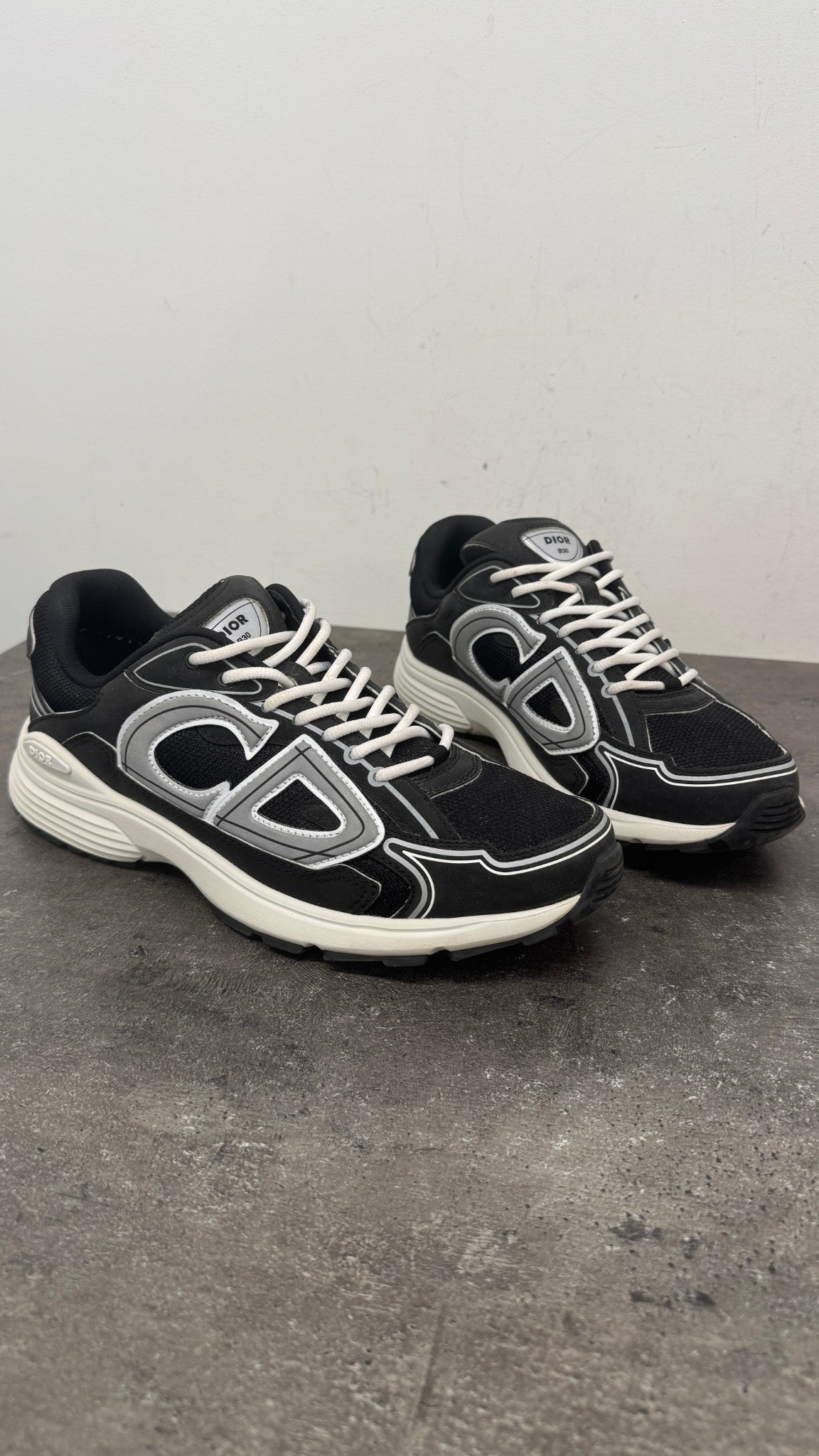Men's B30 Low Trainers Black Size EU 43.5 / UK 9.5