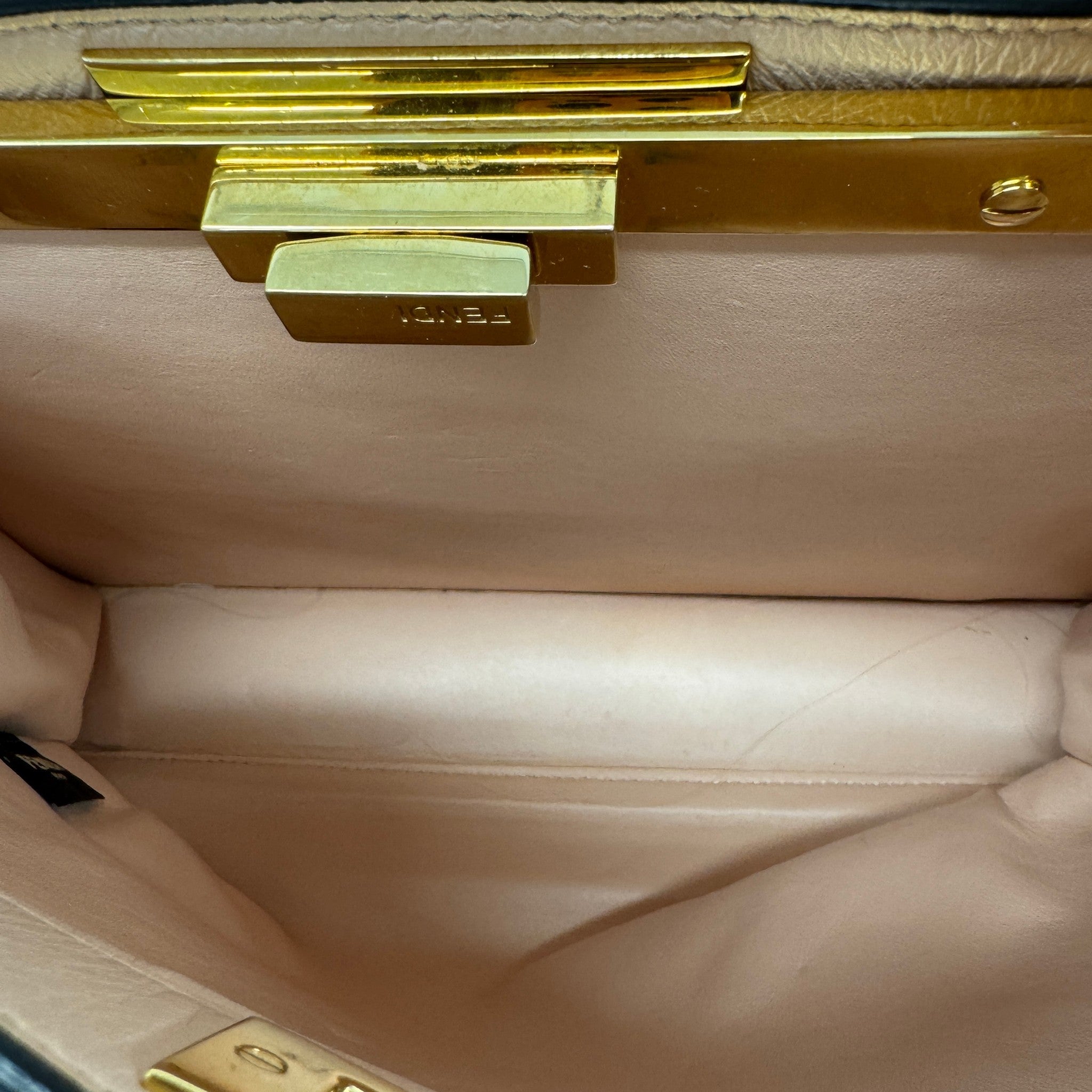 Women's Peekaboo Bag White